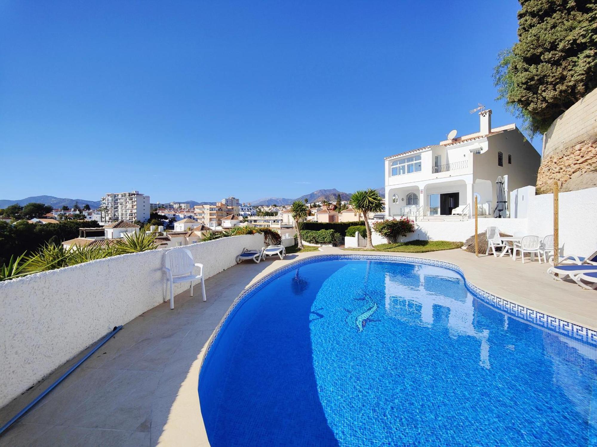 Ap393 - Almendros Villa