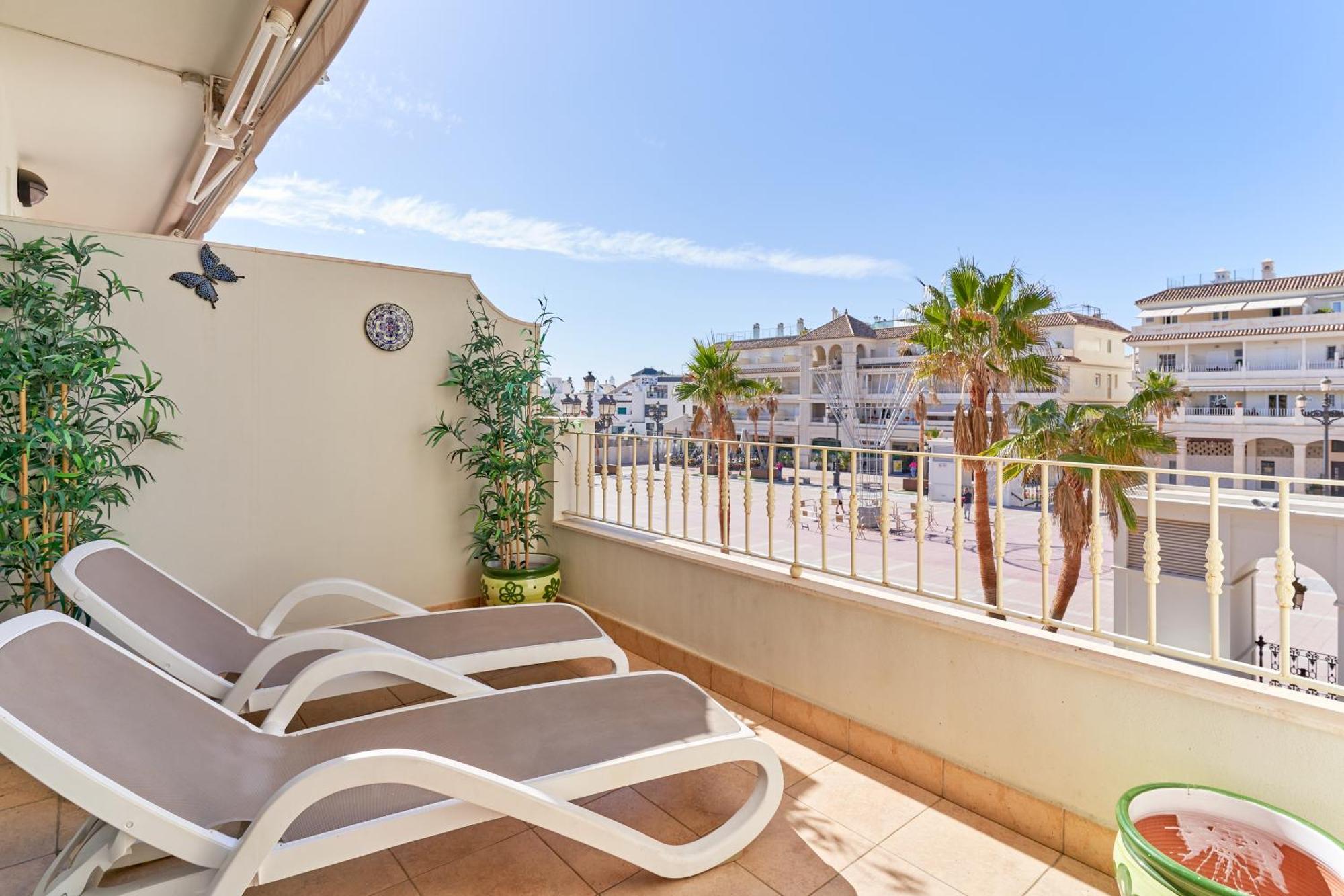 Plaza Espana E1 Nerja