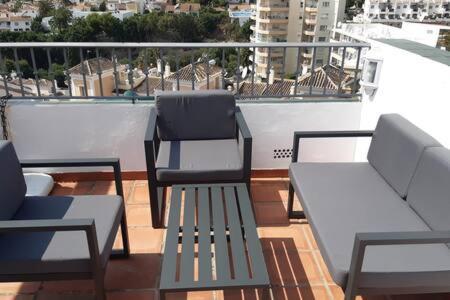 Apartamento Amplio Con Piscina Cerca De La Playa *