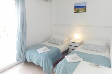 Apartamento Amplio Con Piscina Cerca De La Playa Nerja