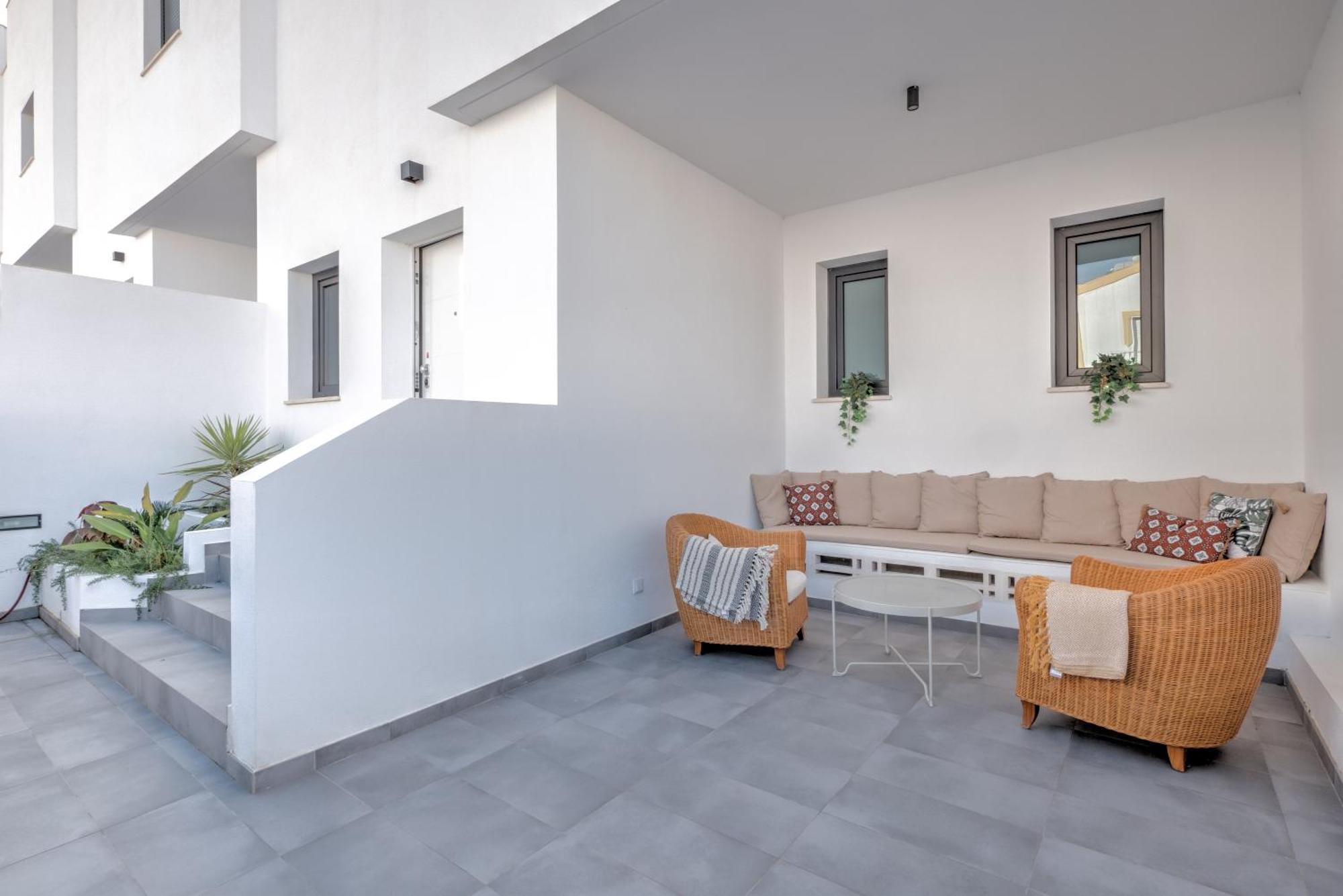 Pousada Deluxe House With Roof Terrace And Pool Nerja