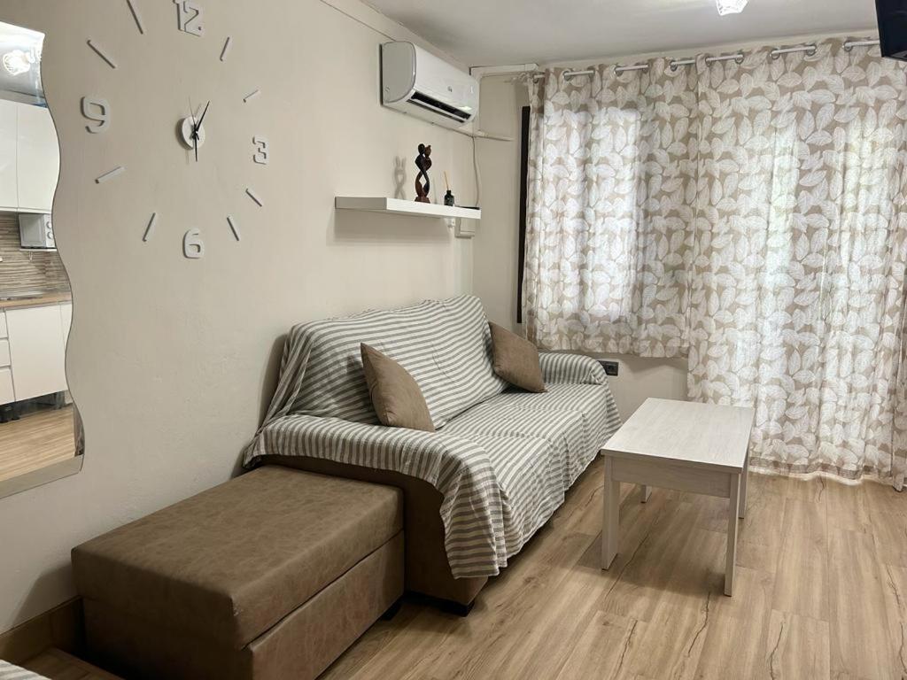 Bajo N/1 Apartamento