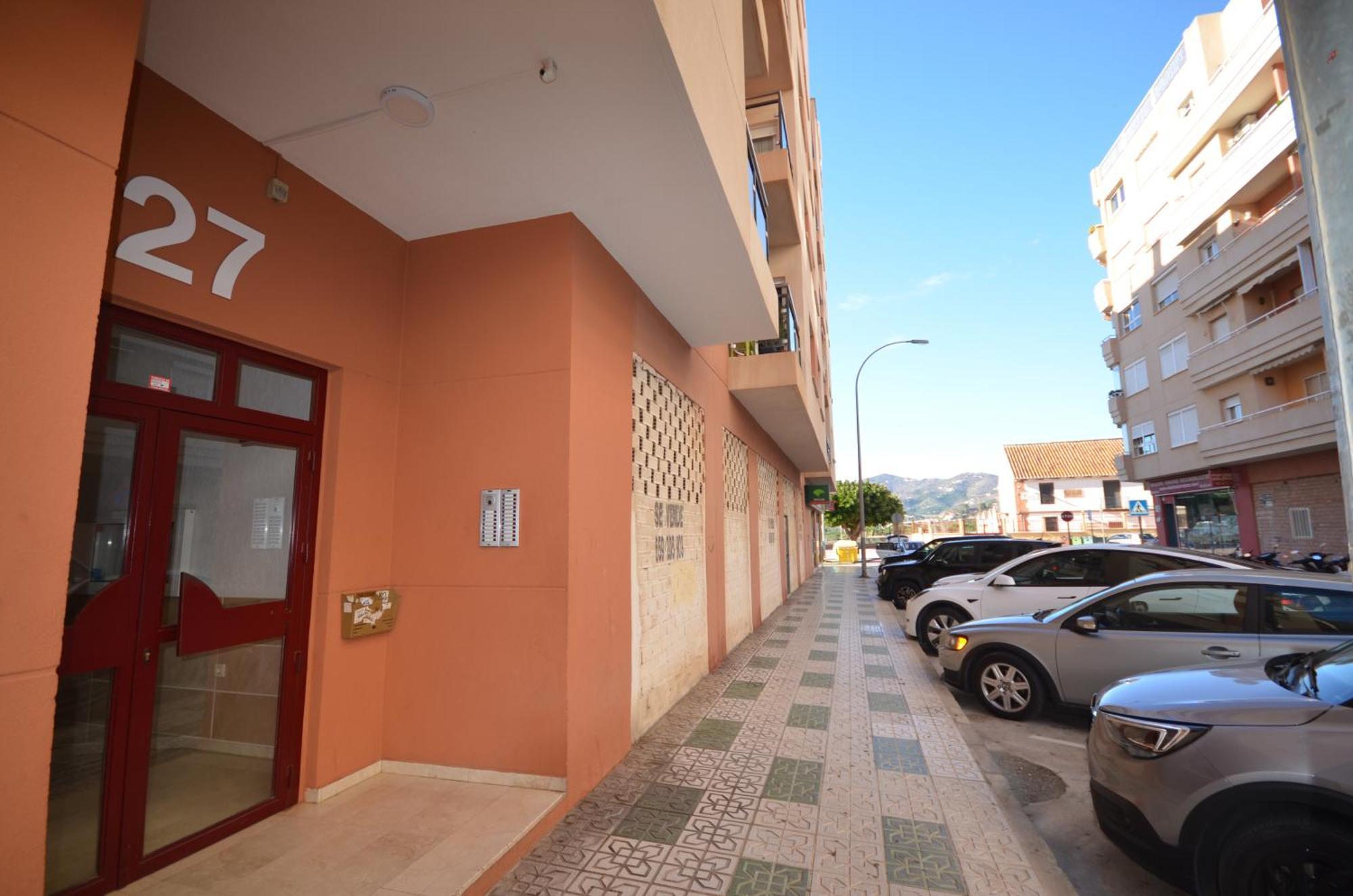 Antonio Millon 27 * Nerja