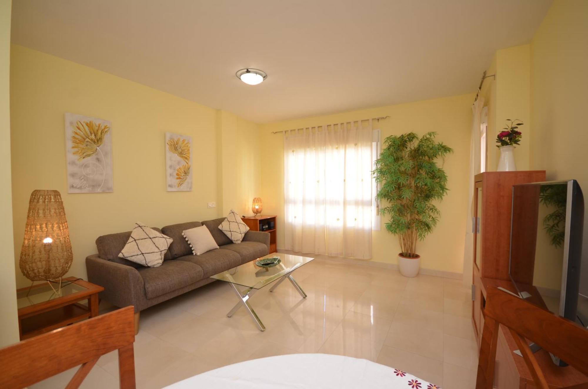 Antonio Millon 27 * Nerja
