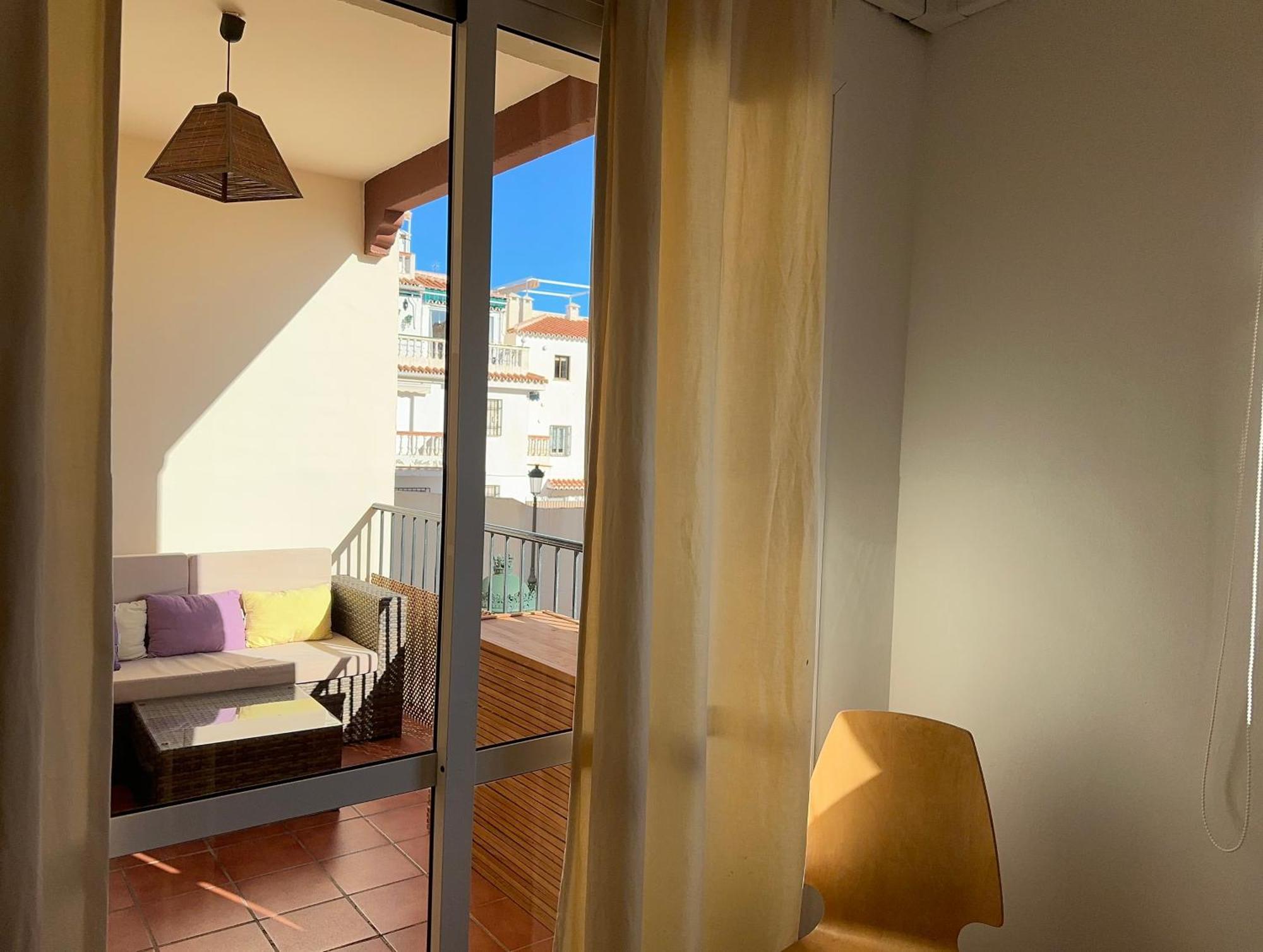 Tiyoweh Apartamento Nerja