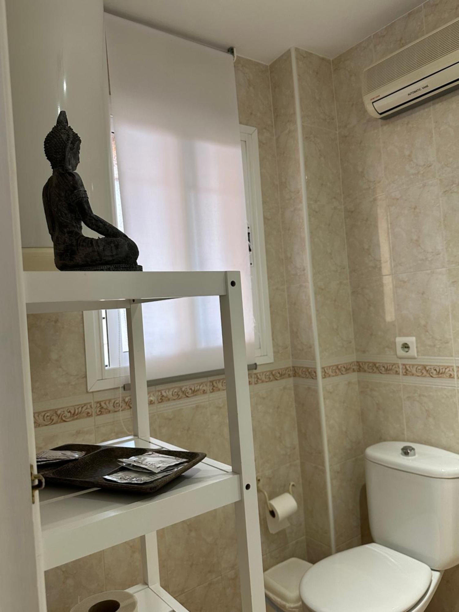 Tiyoweh Apartamento Nerja