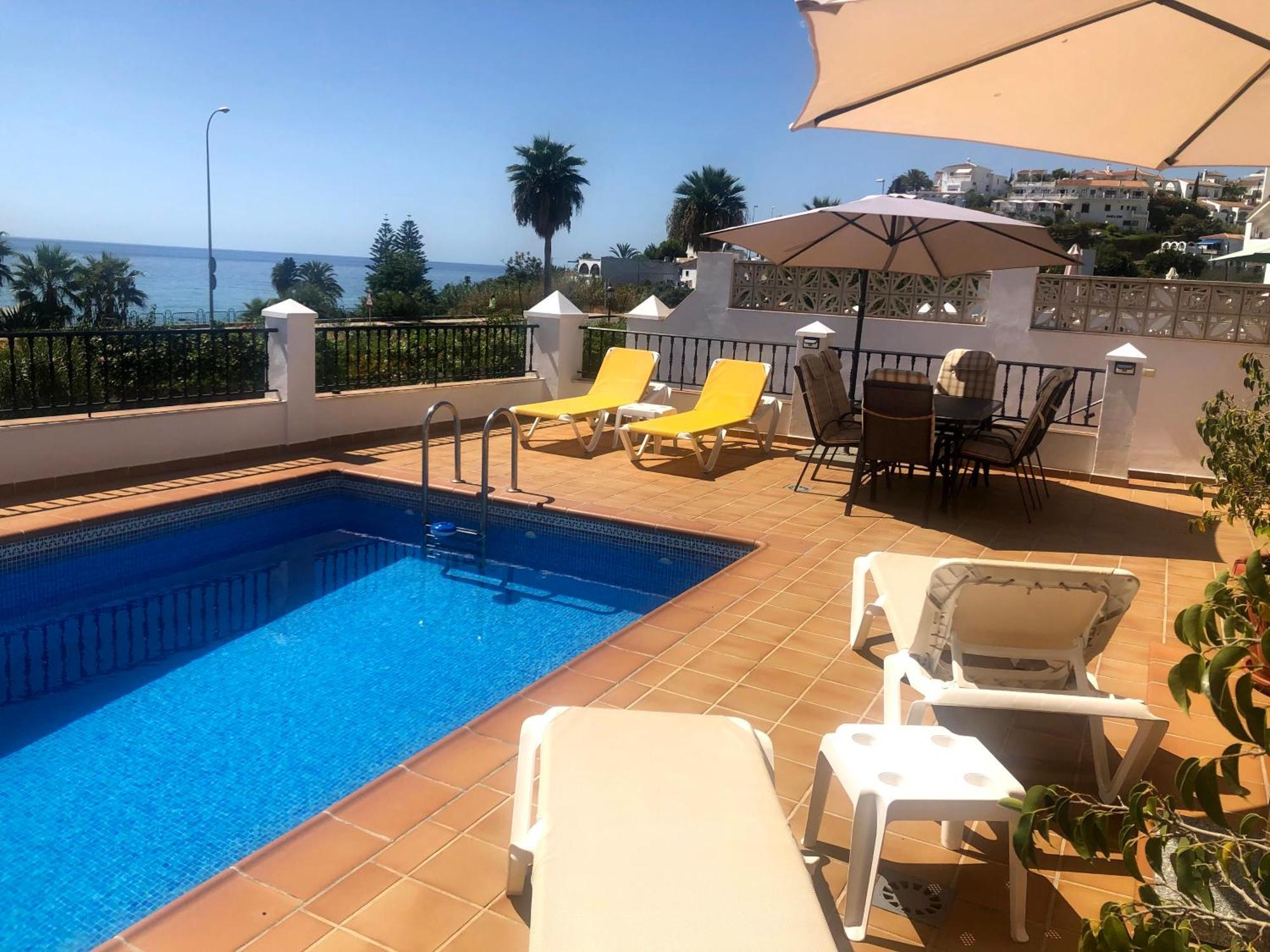 Casa Rosi, Vistas Al Mar, Piscina Privada Y A/a Nerja