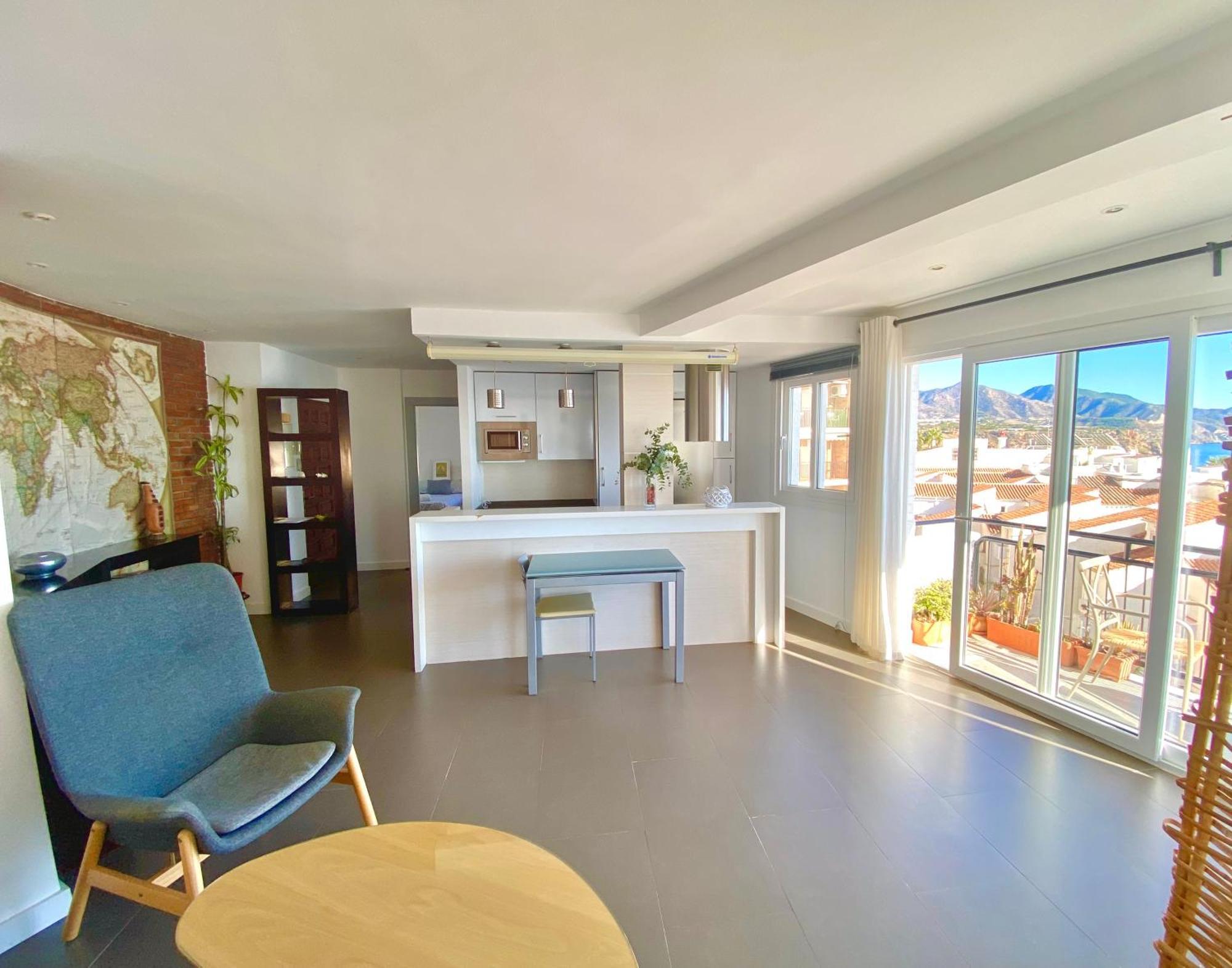 Apartamento Modern Stunning Sea Views And Pool Nerja