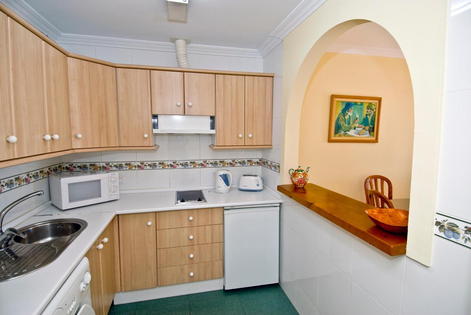 Hc Burriana Playa Apartment Nerja