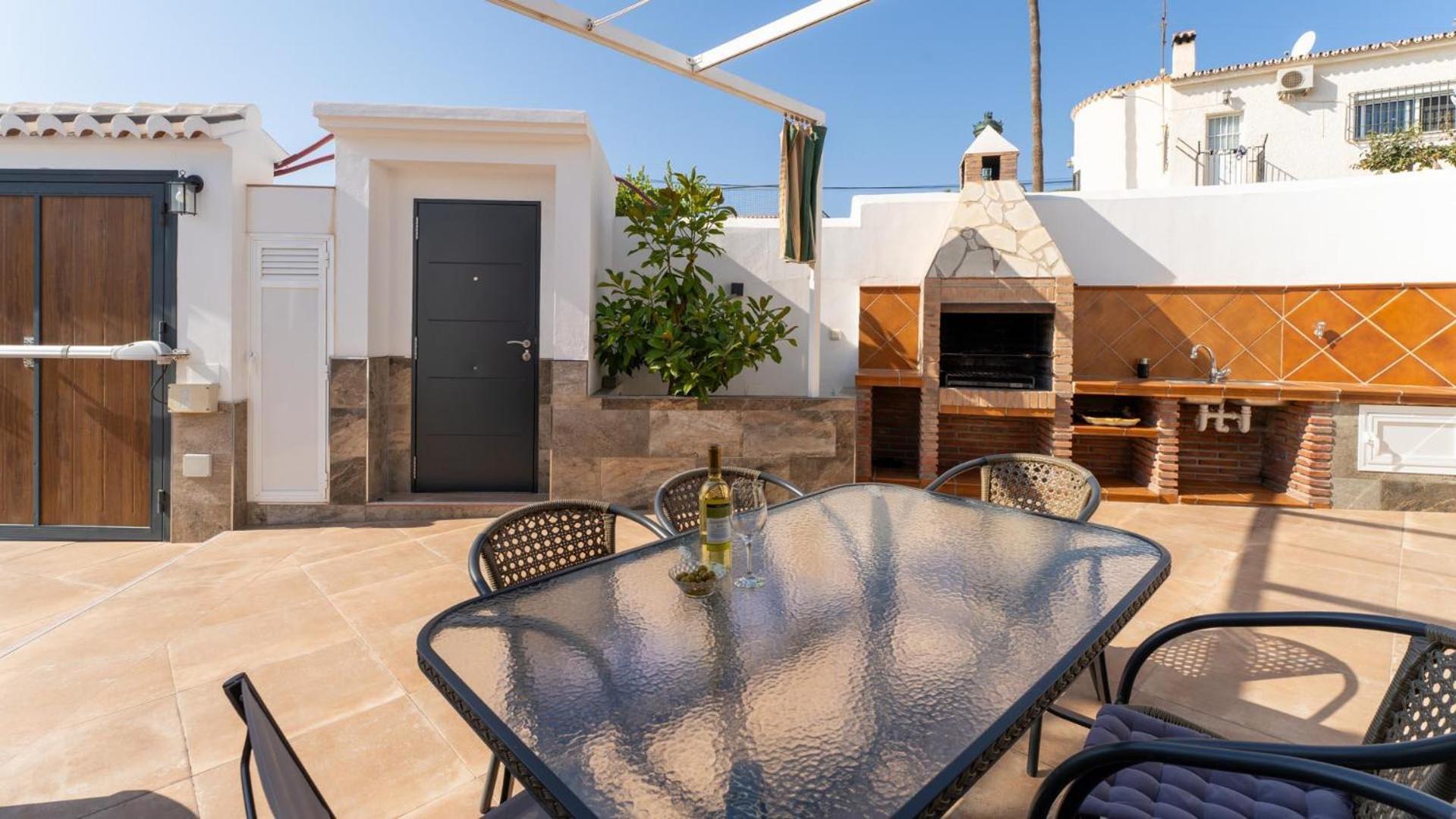 Lola Casitas Select Villa *