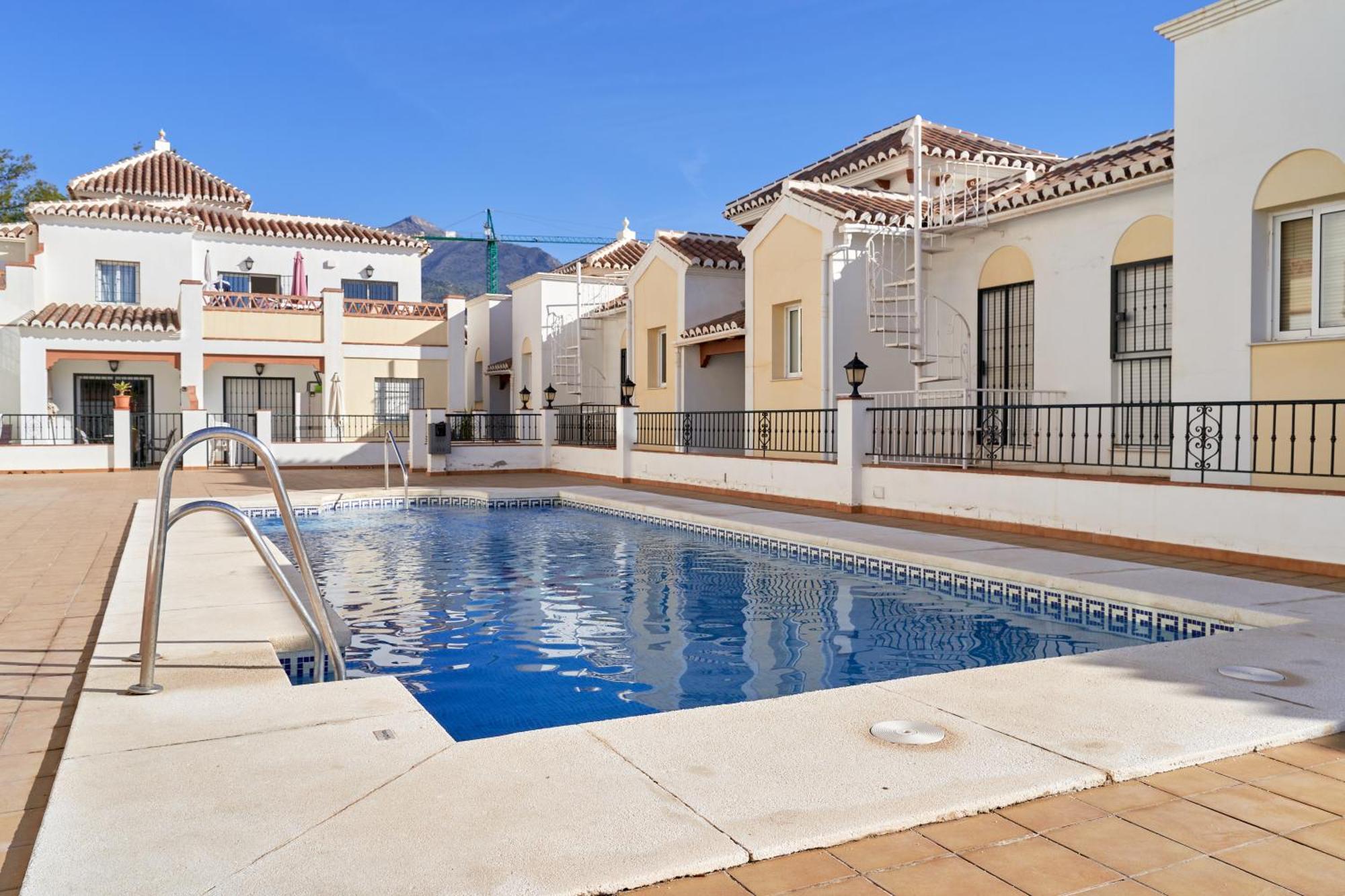 Apartamento Urb Chimenea Nerja