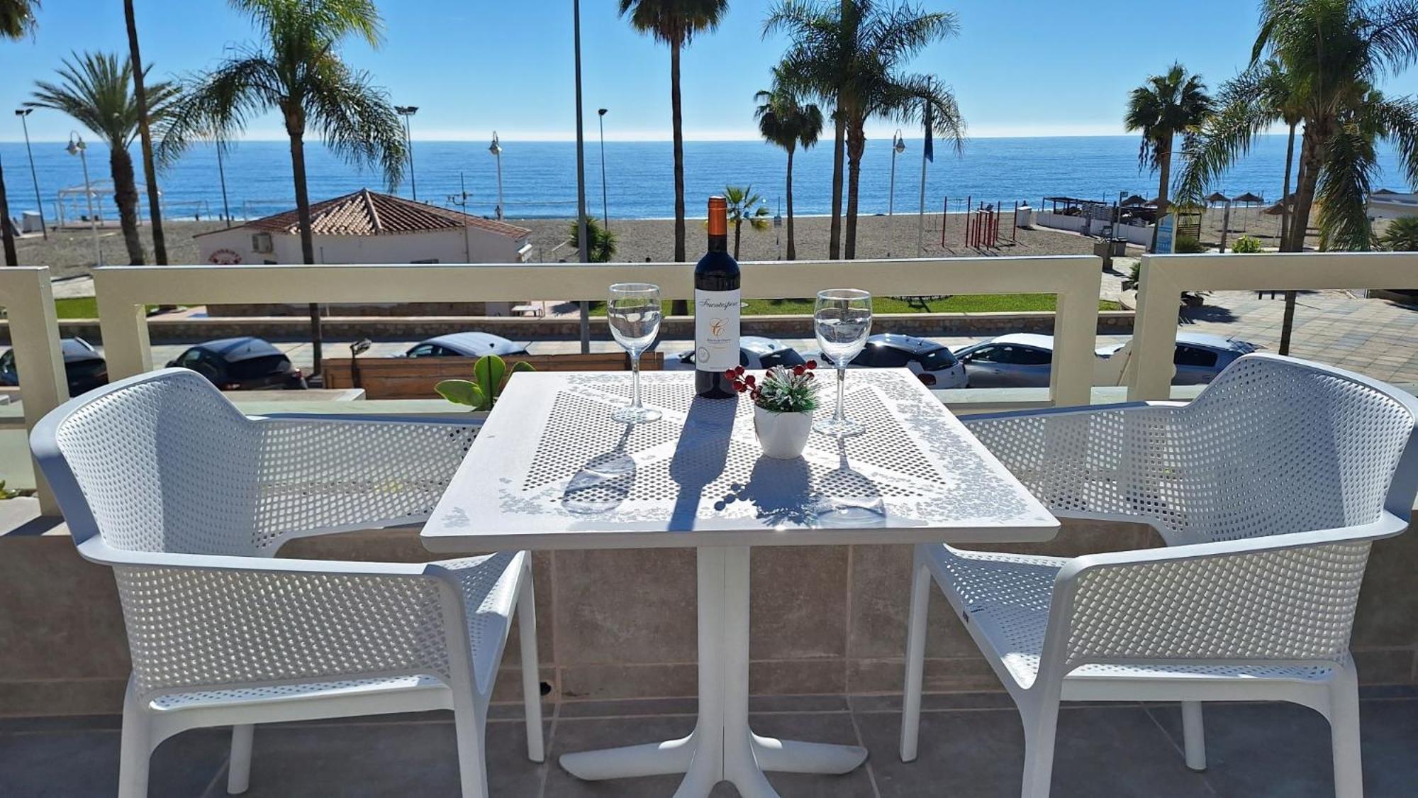1ª Linea Playa De Burriana 1ºd Apartamento Nerja