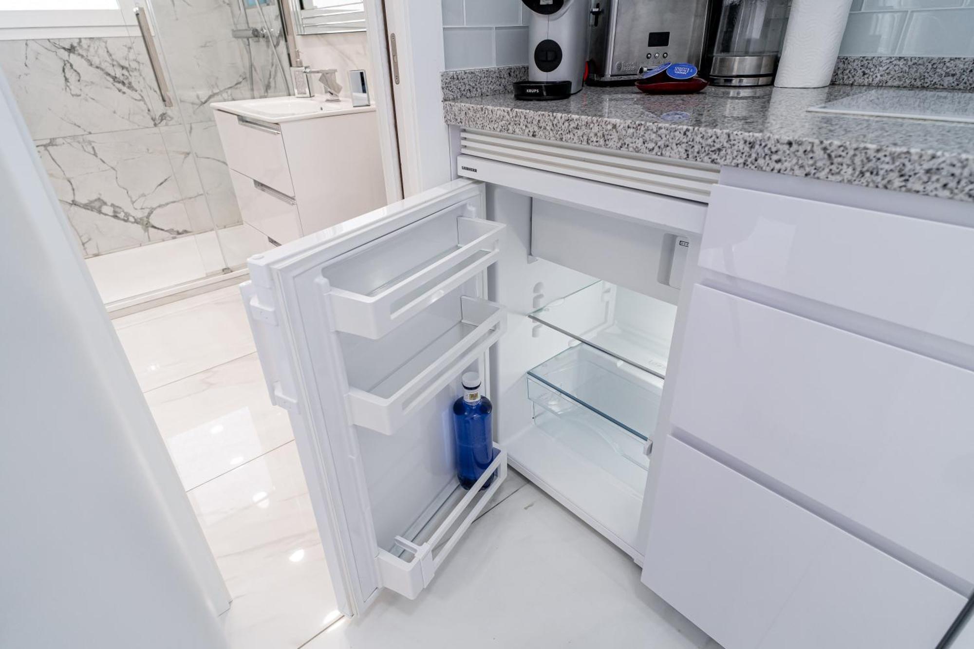 Silver Horizon Luxury Apartment *