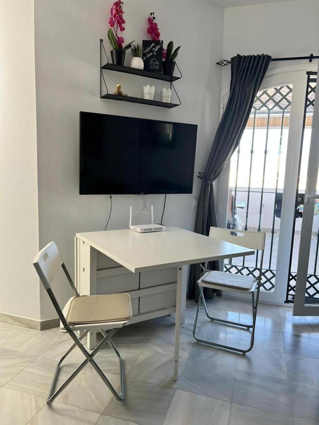 Apartamento One Bedroom Penthouse Nerja