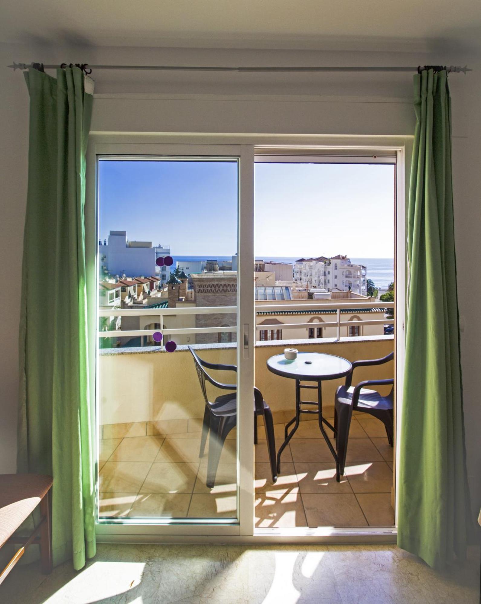 Apartamento Turisticos Fercomar Nerja