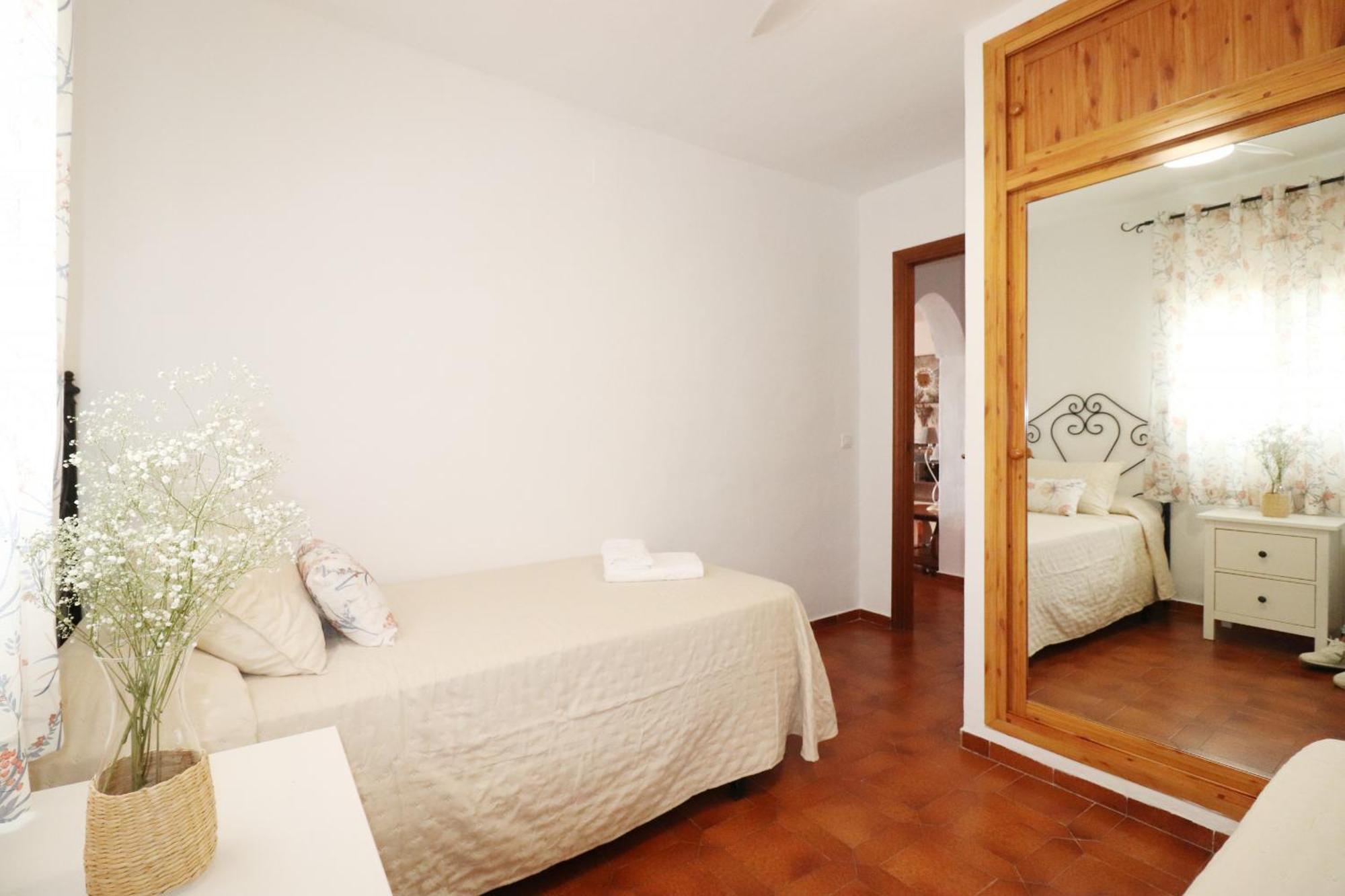 Villa El Barco Spainsunrentals 1200 Nerja