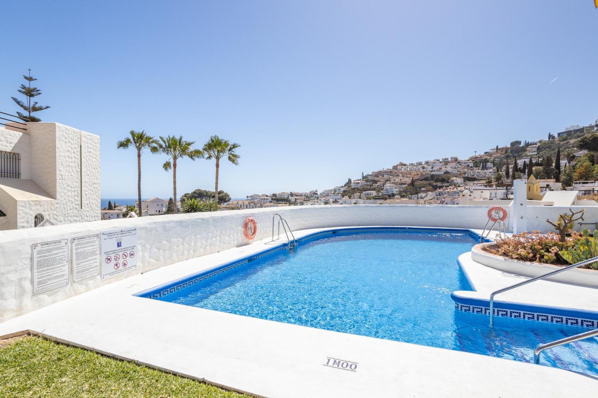 Villa Casa Angela Overlooking The Sea Nerja