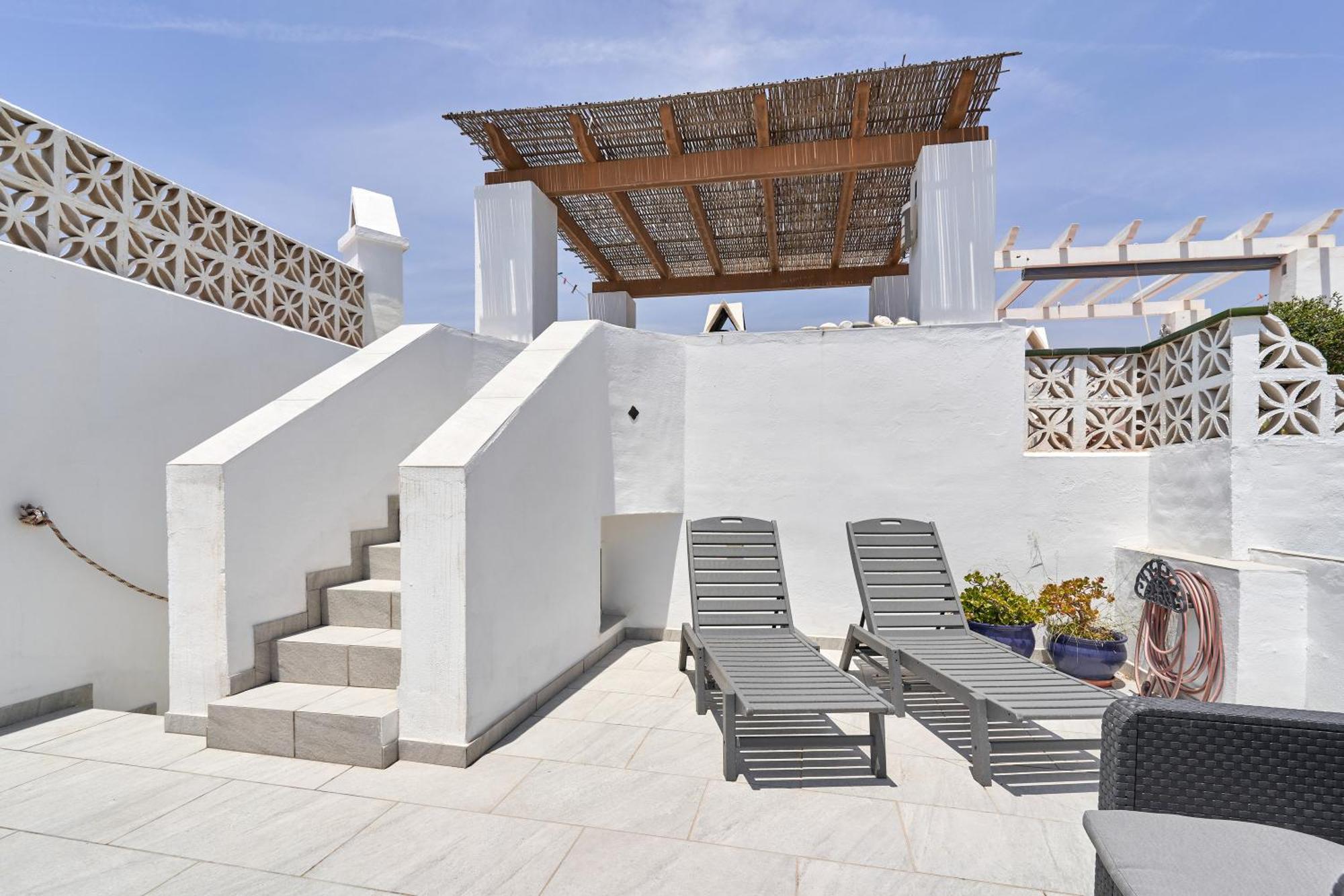 One Bedroom Penthouse Apartamento