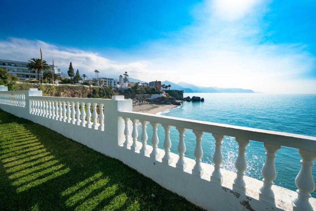 Apartamento Palmeras 9 Menyber Nerja