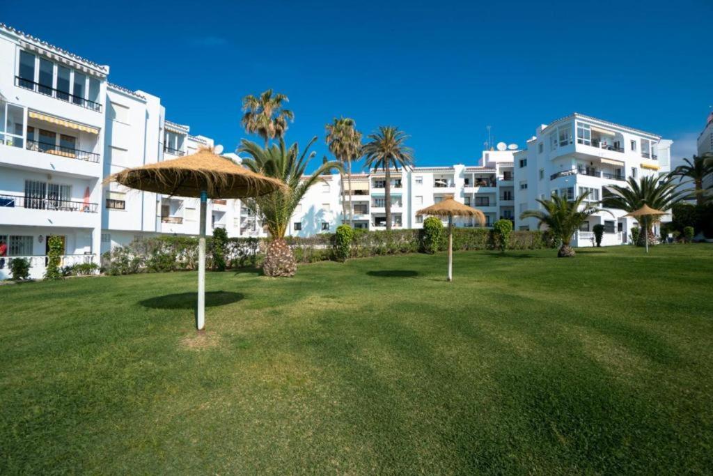 Palmeras 9 Menyber Nerja