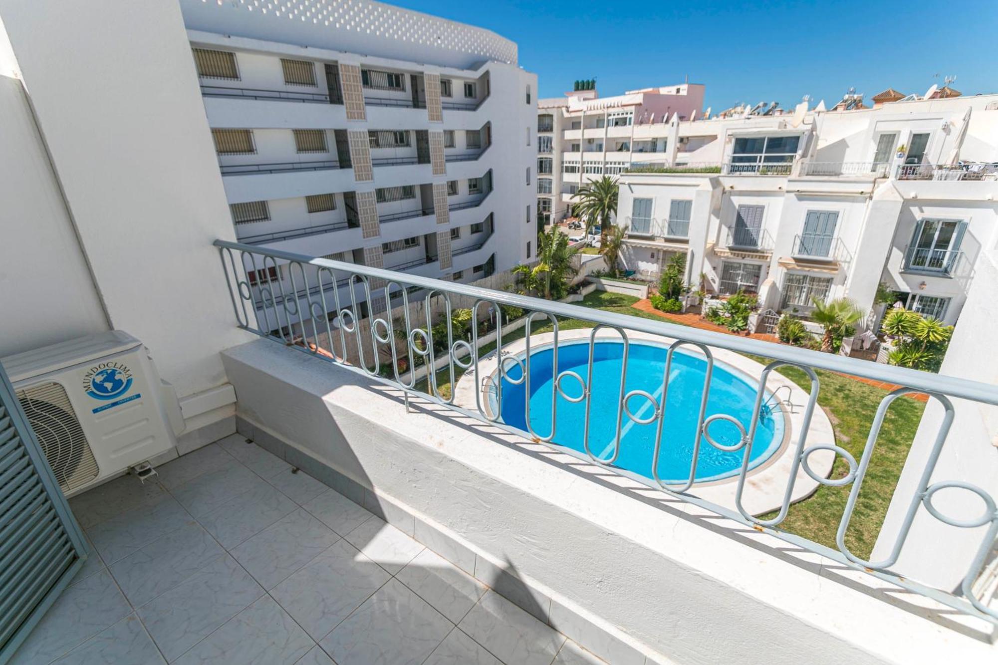 Casa de férias Canovas Nerja - Casa Adosada Con Piscina Los Huertos 3 *