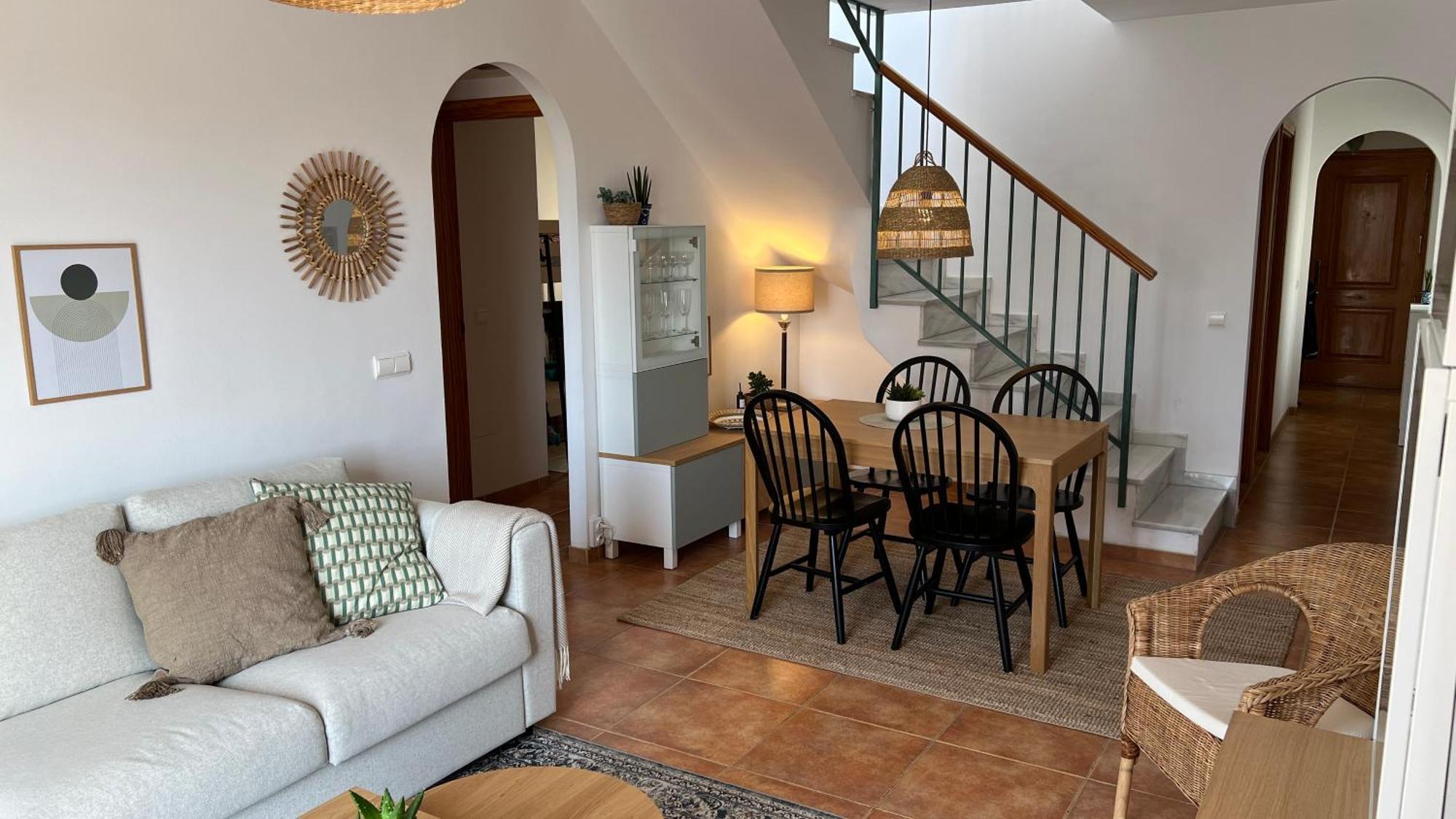 Apartamento Torrecilla Penthouse With Private Roof Terrace In Close To The Sea