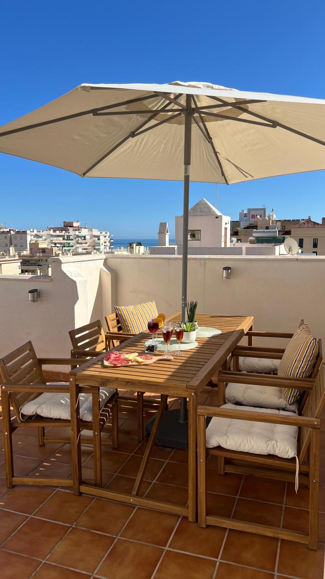 Torrecilla Penthouse With Private Roof Terrace In Close To The Sea Apartamento Nerja