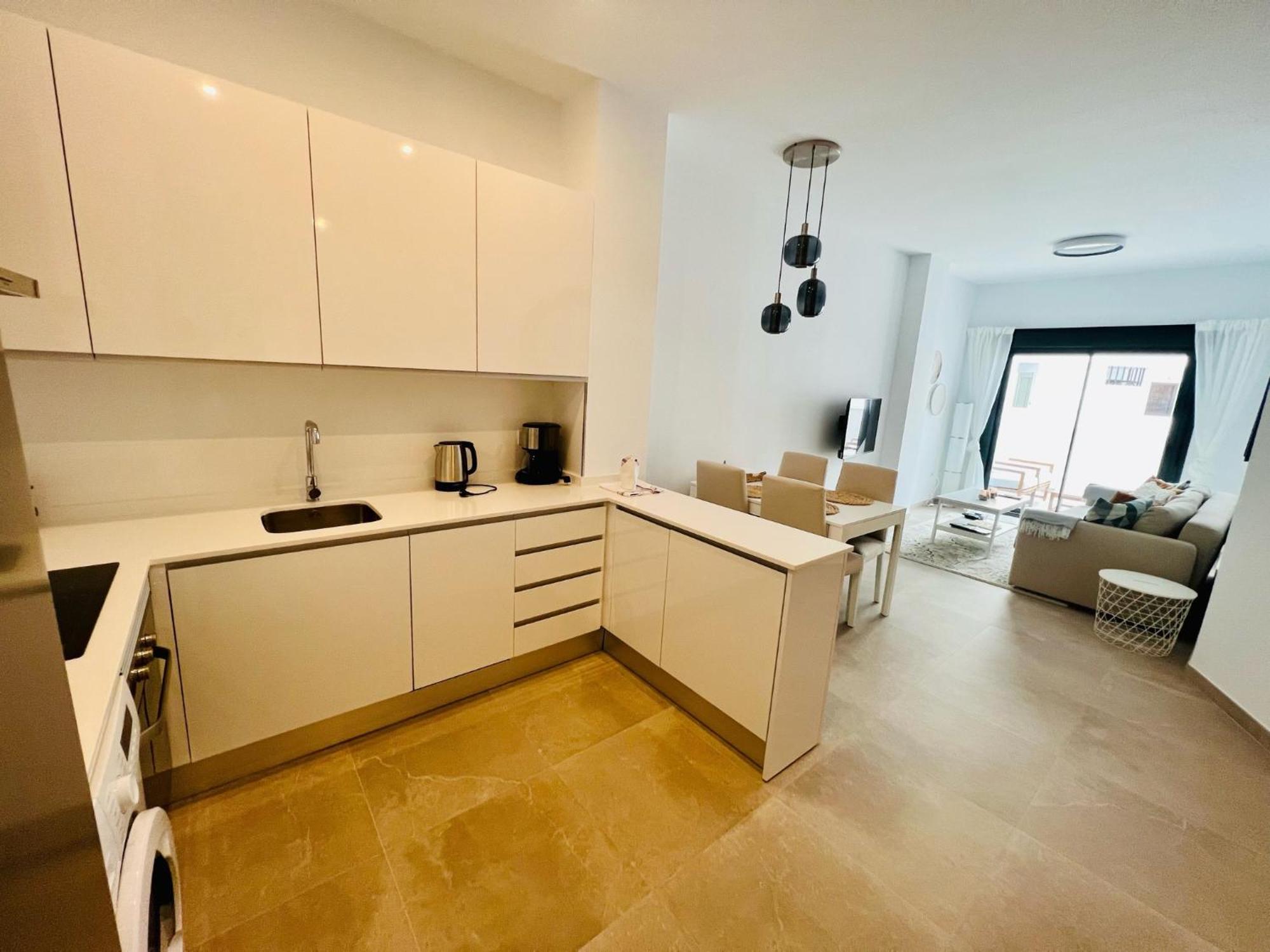 Apartamento Edf Copenhague Bajo C Eurosur *