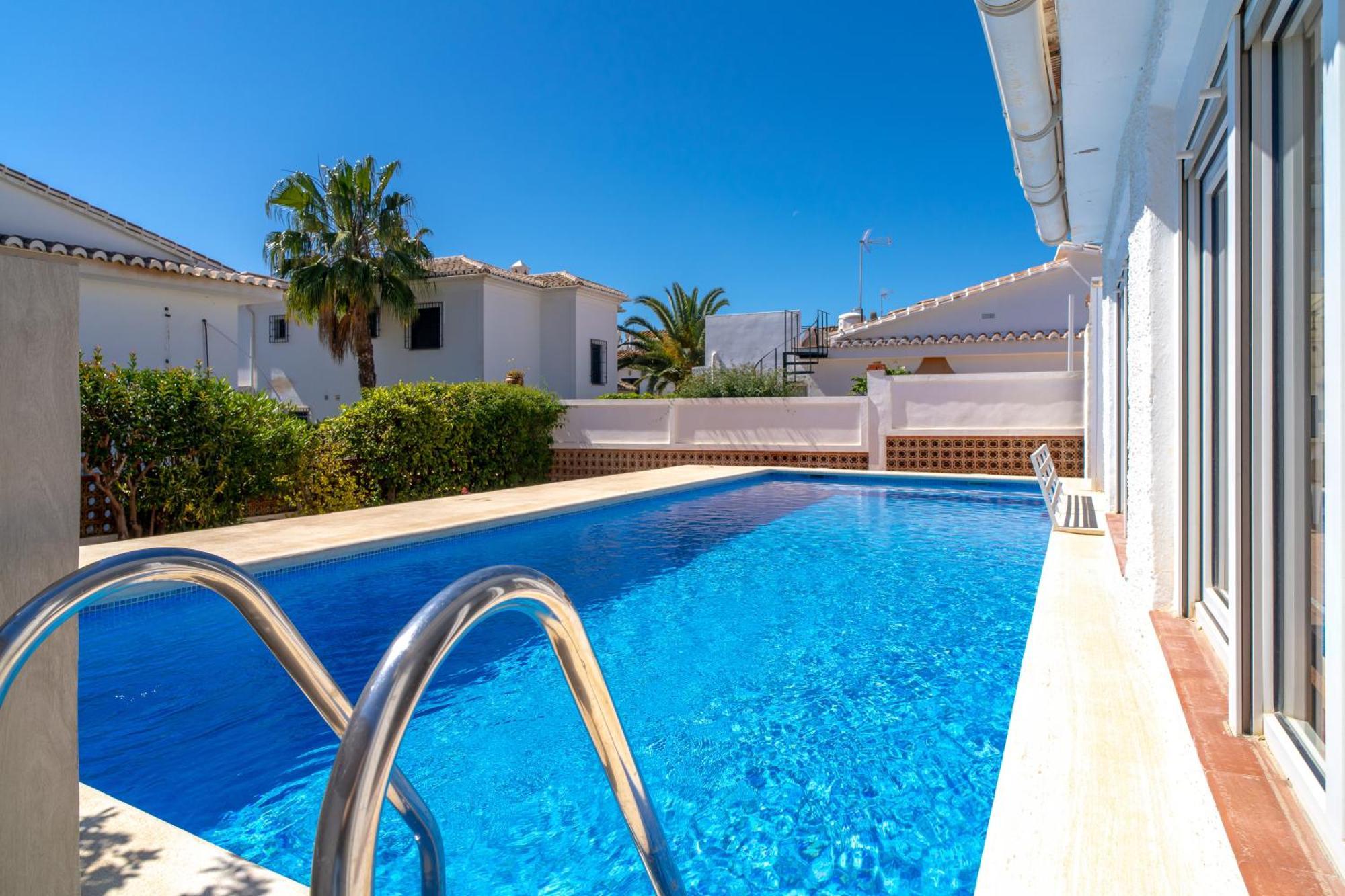 Sevilla Casasol * Nerja