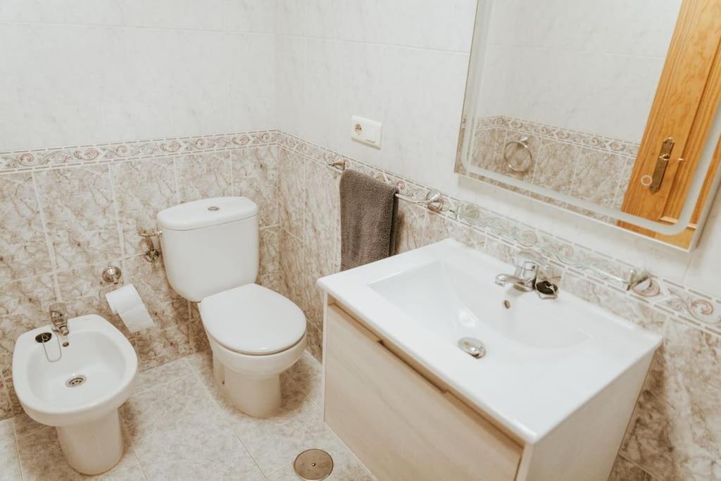 Apartment Picasso - Spacious In Old Town Nerja
