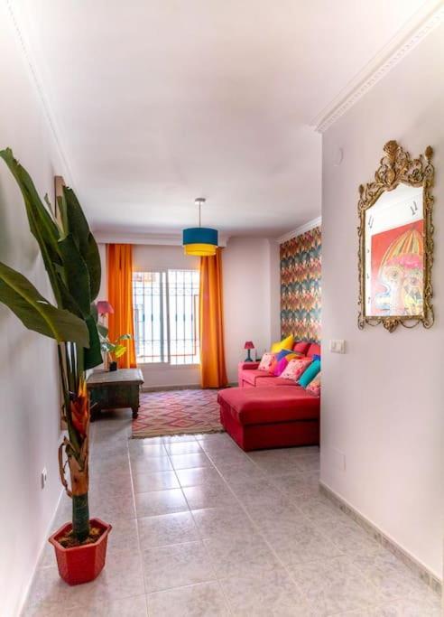 Picasso - Spacious In Old Town Nerja
