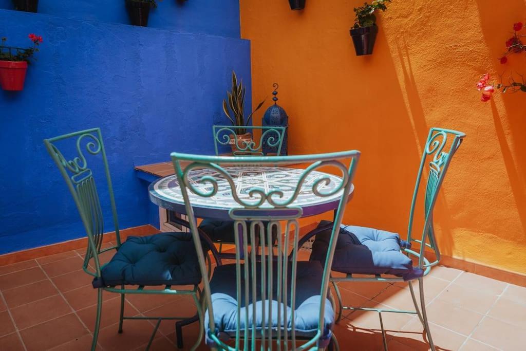 Picasso - Spacious In Old Town