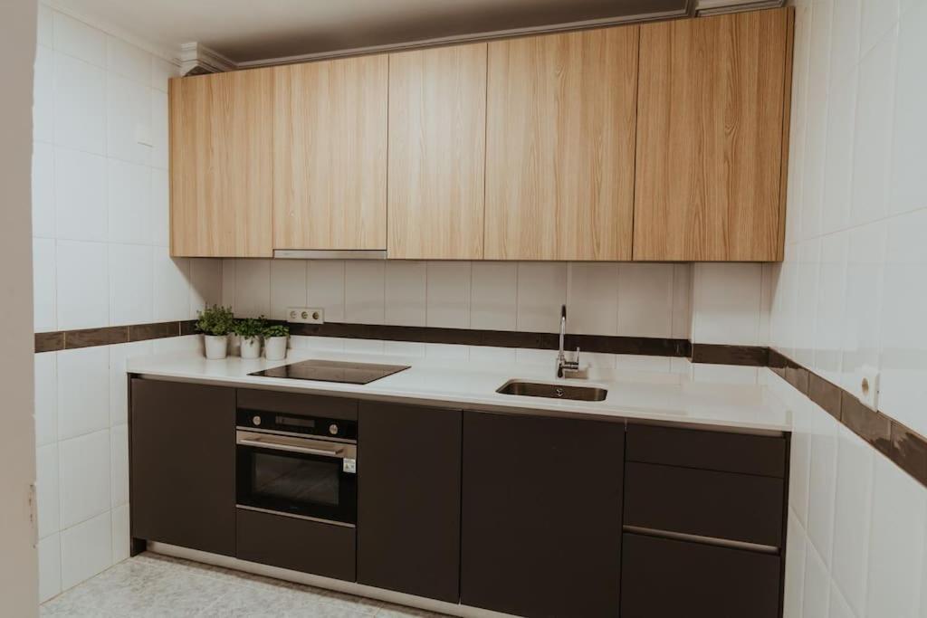 Apartamento Picasso - Spacious In Old Town Nerja