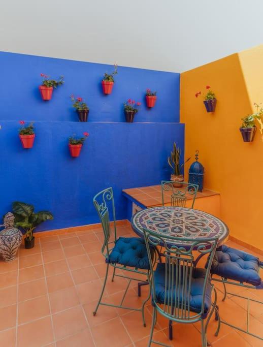 Picasso - Spacious In Old Town Nerja