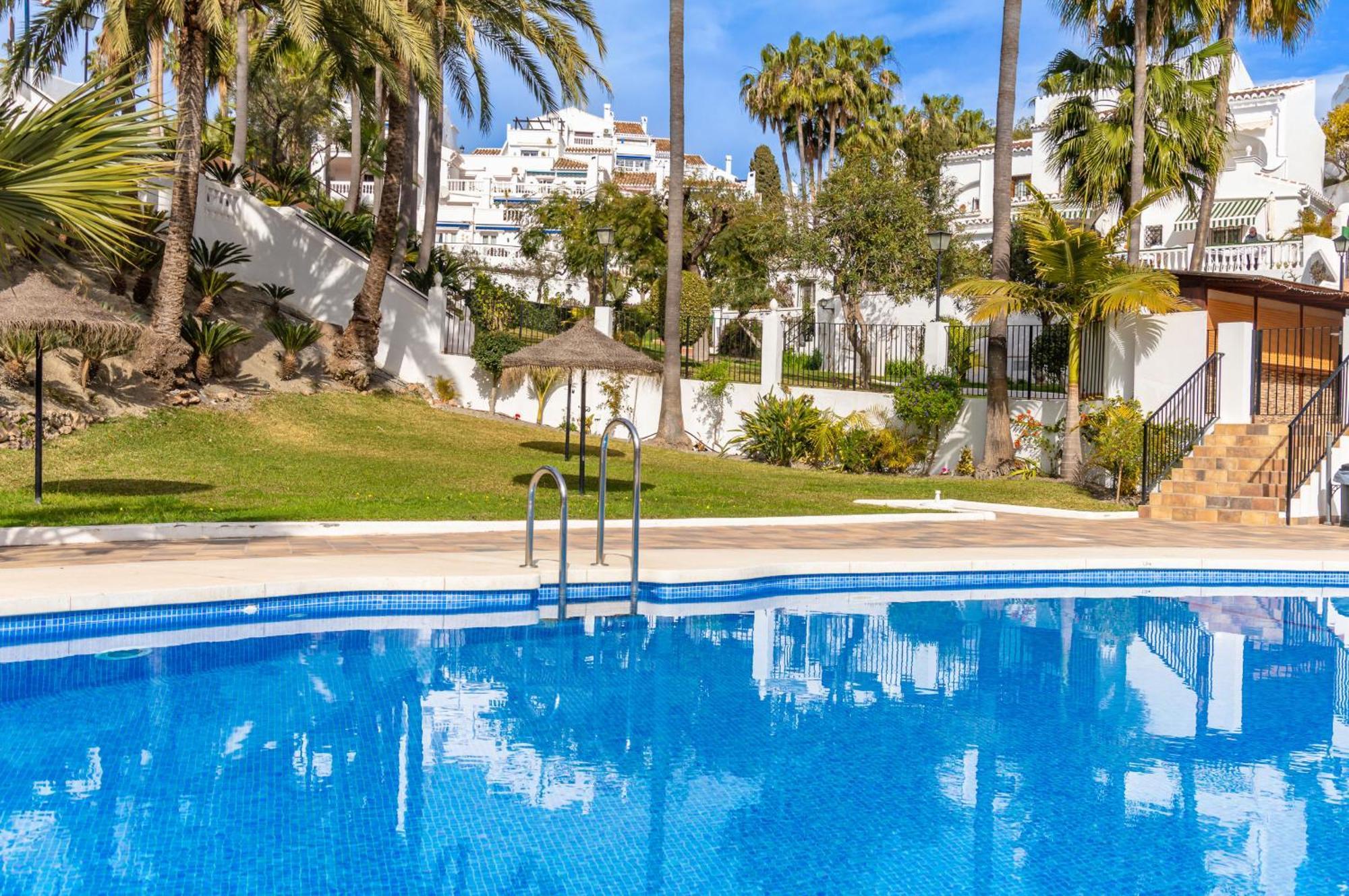 Rabat 2 Oasis Apartamento Nerja