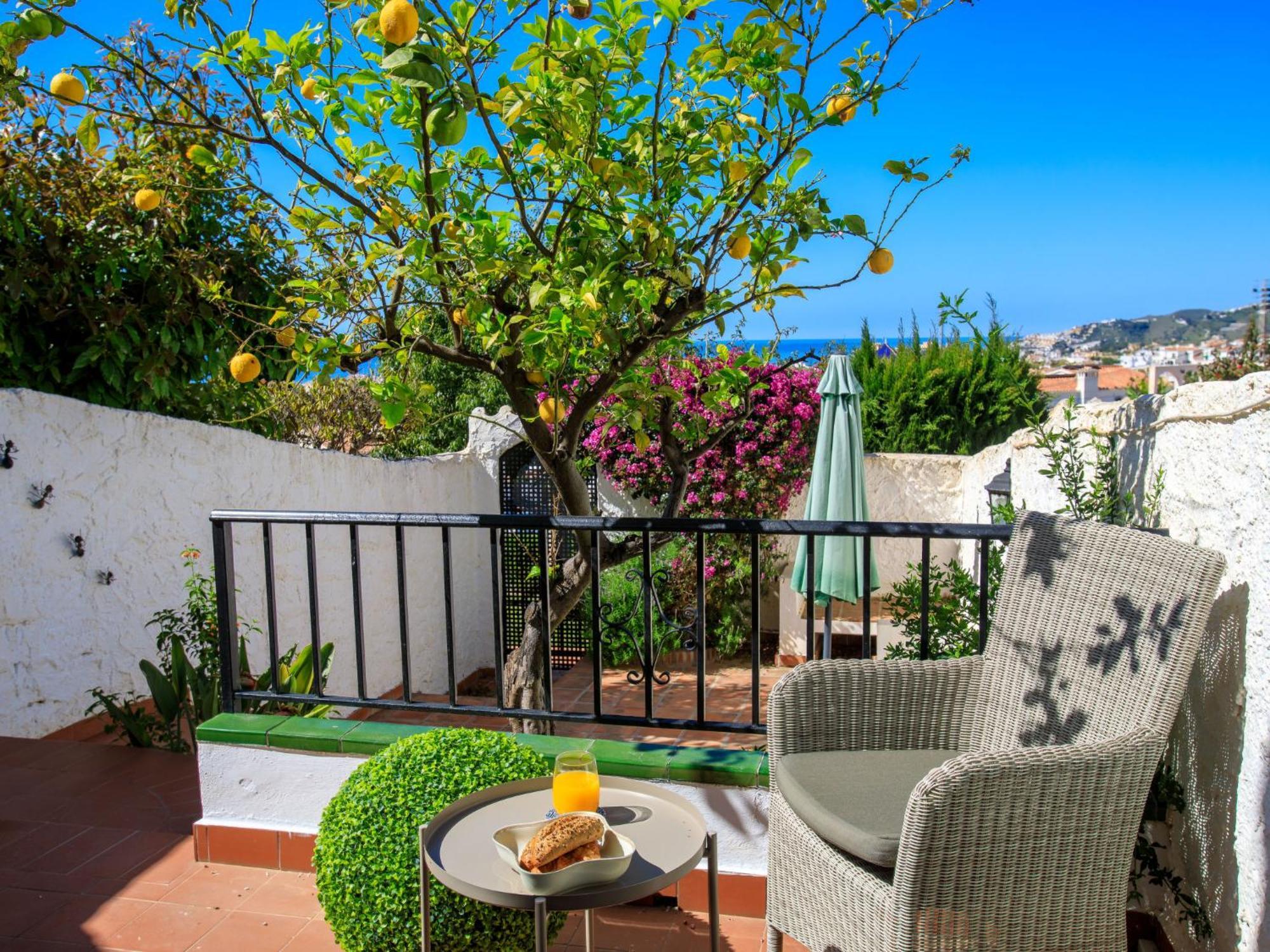 Limoneros By Interhome Apartamento Nerja