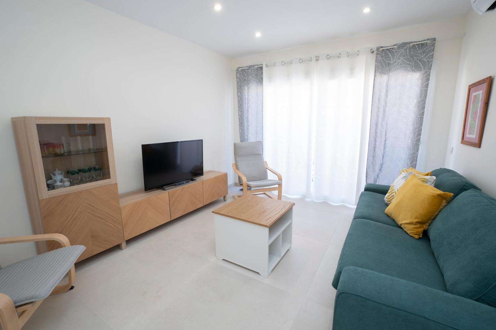 Penaflor I 2d Menyber * Nerja