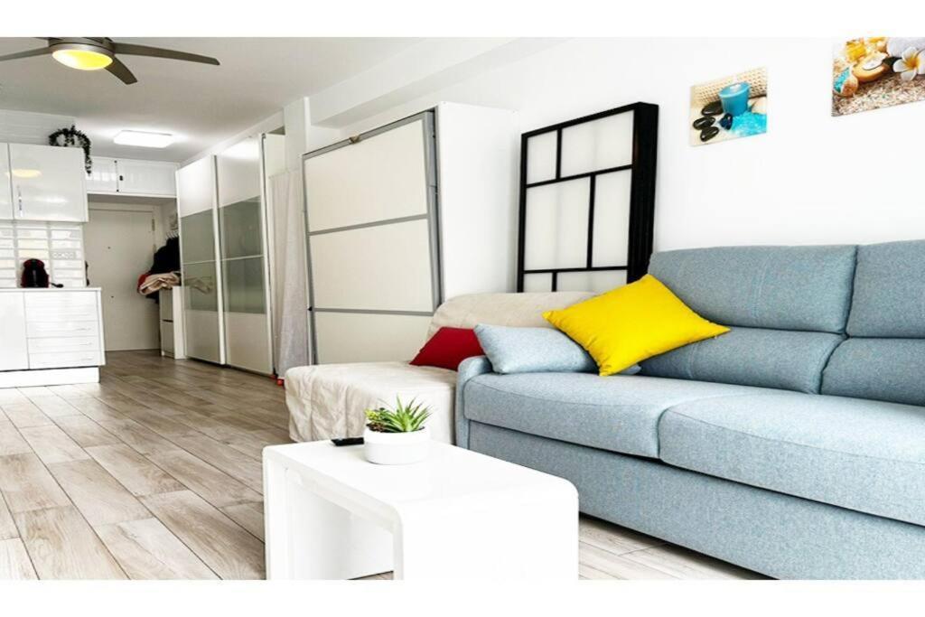 ¡new Listing! The Butterfly In
