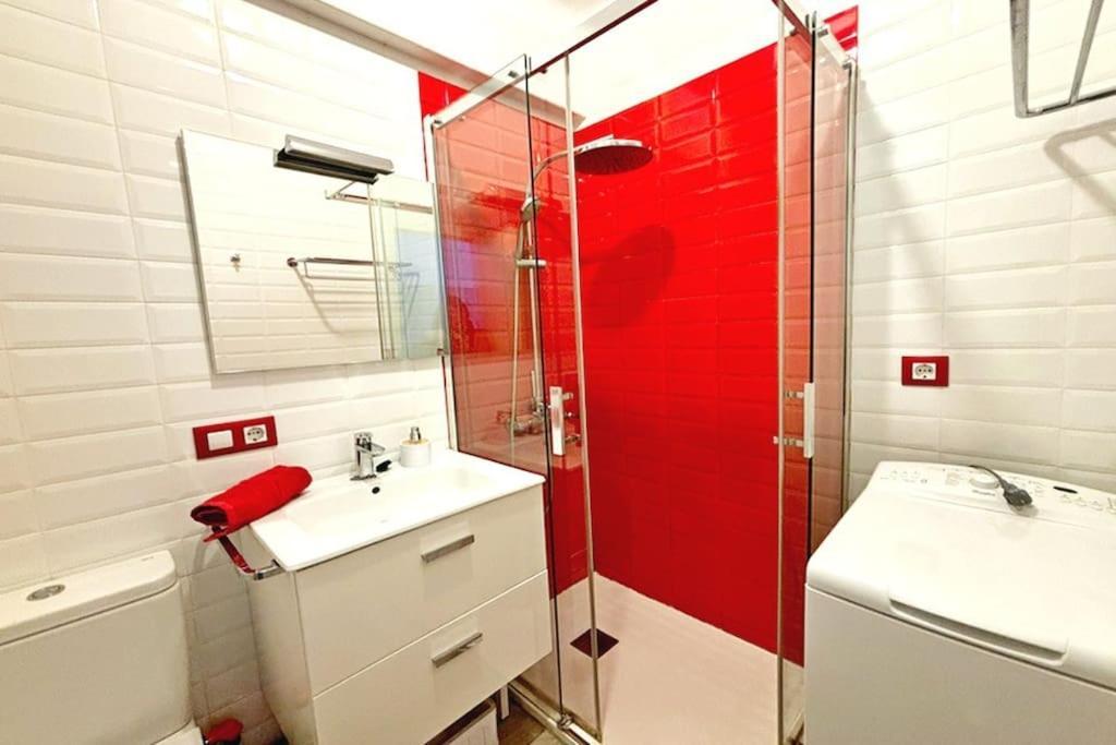 ¡new Listing! The Butterfly In Nerja
