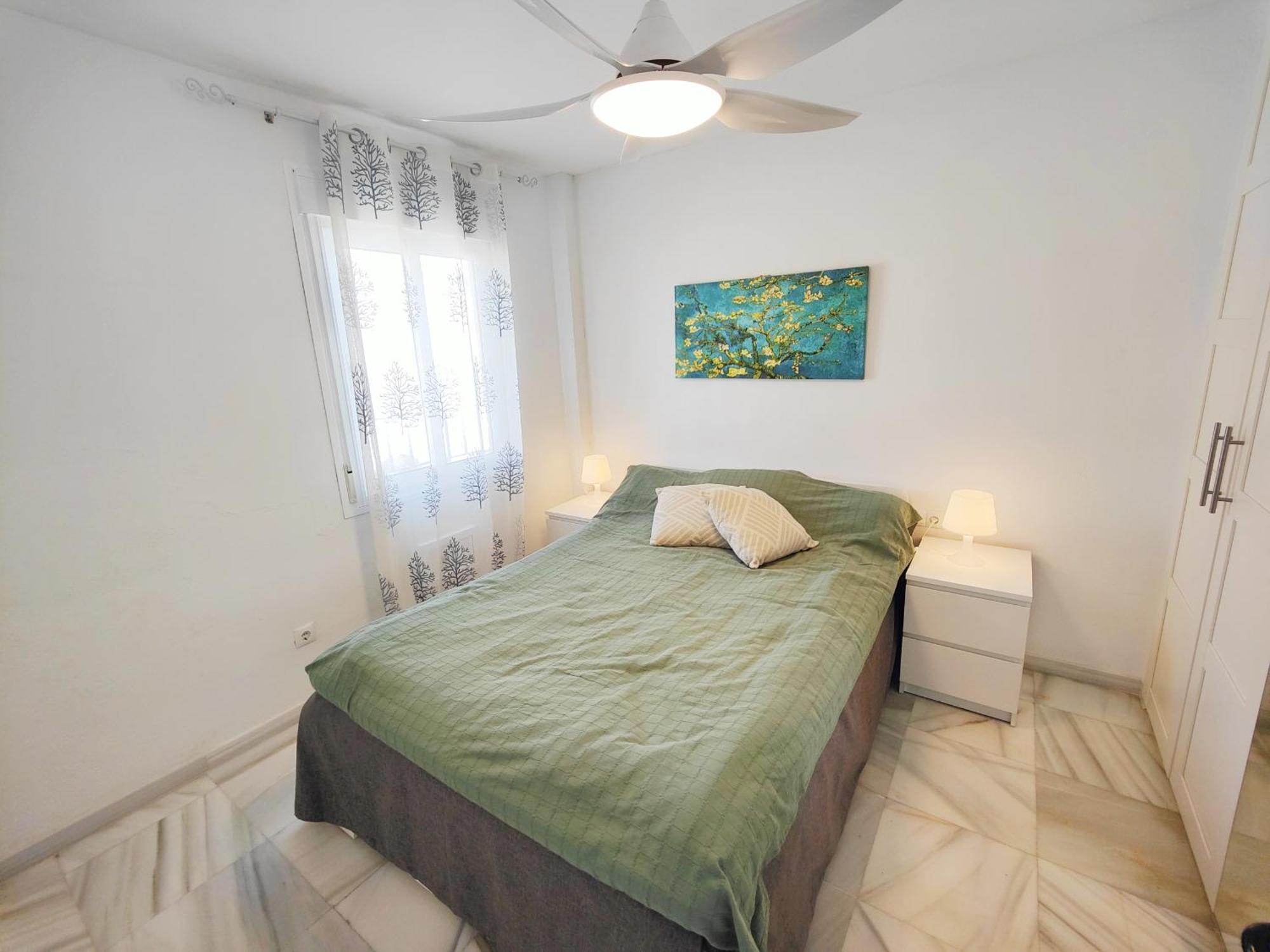 Ap396 - Playazo Nerja