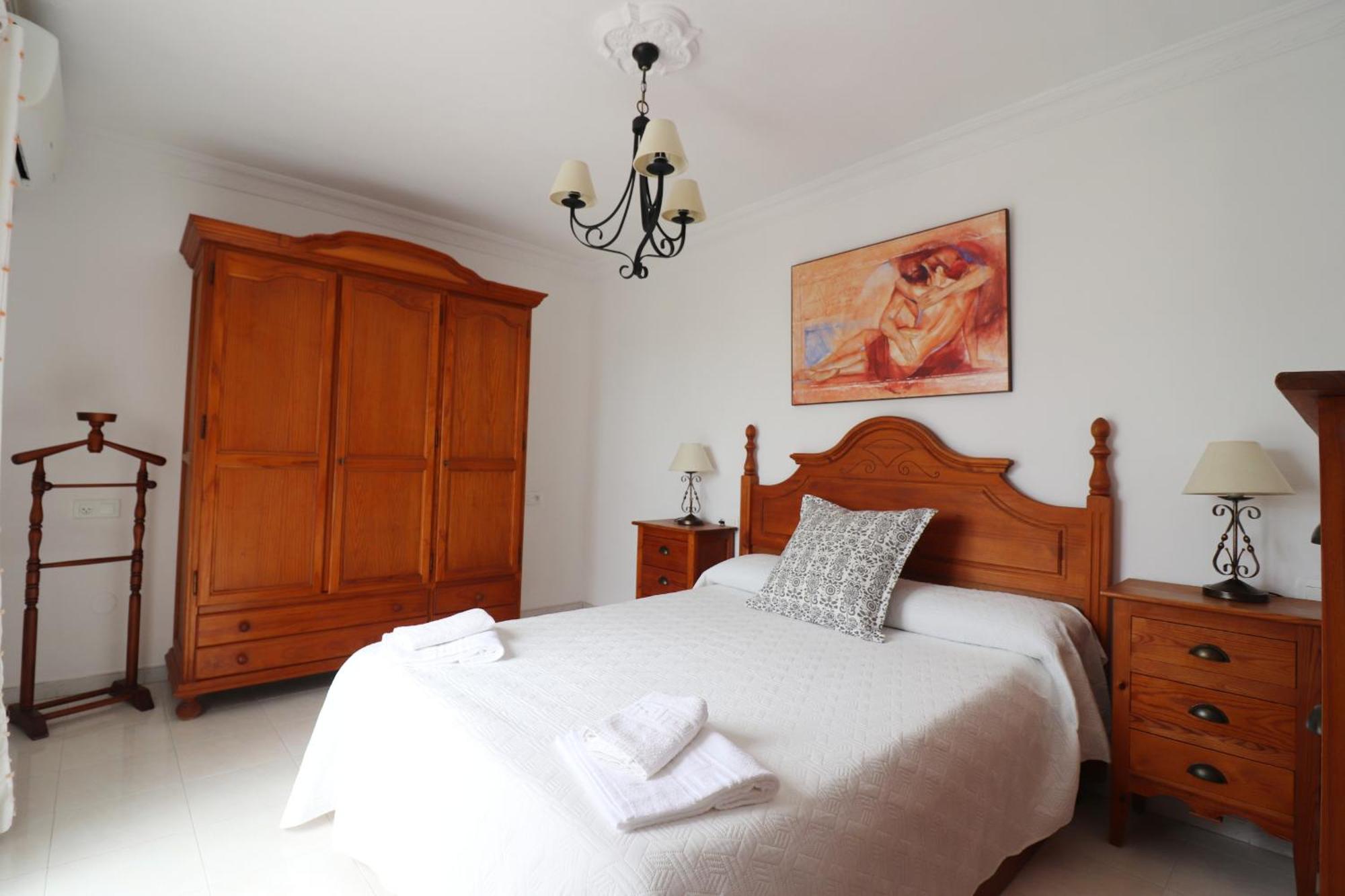 Jorge Spainsunrentals 1022