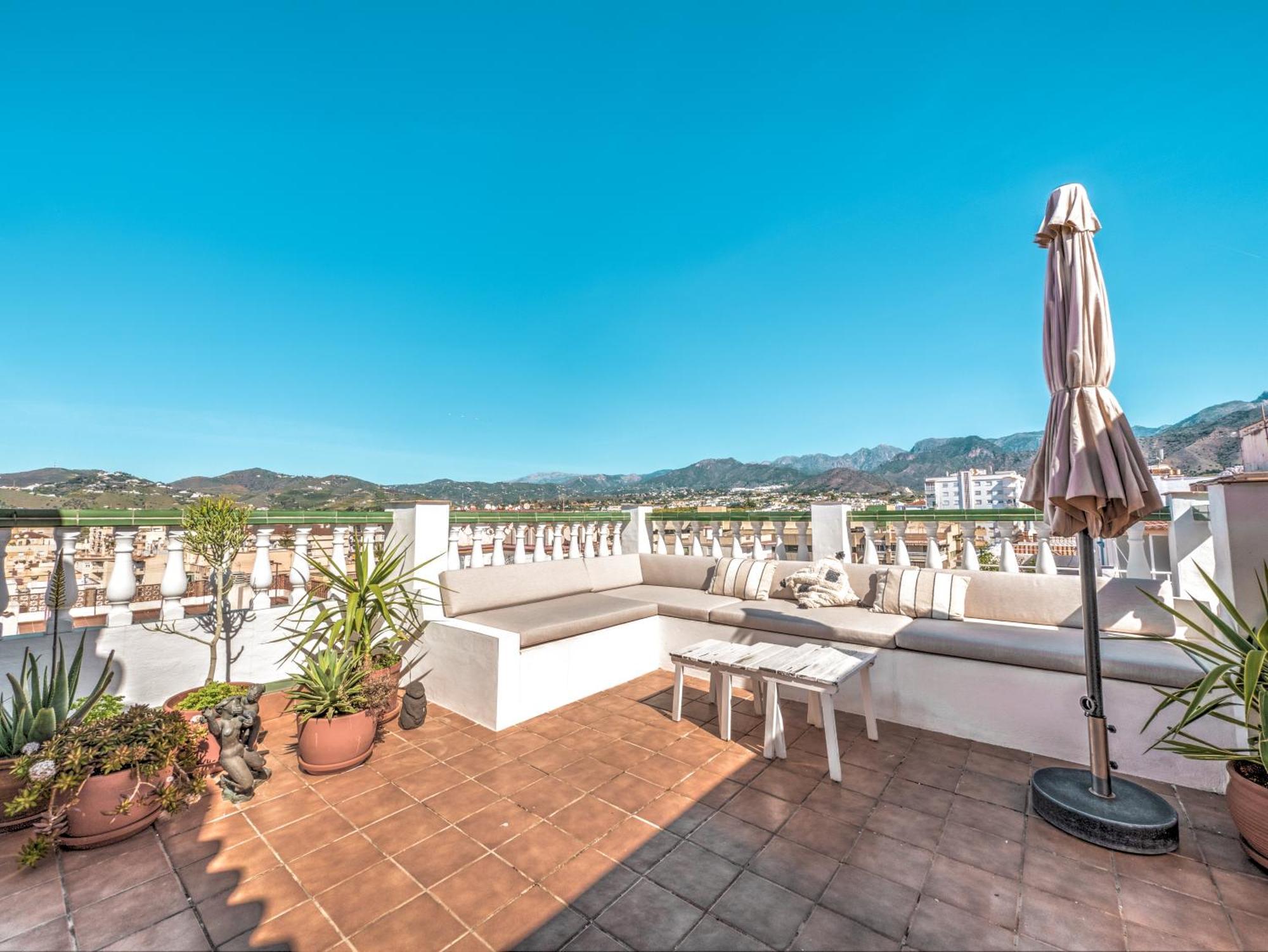 Penthouse With Rooftop Terrace In Torrecilla