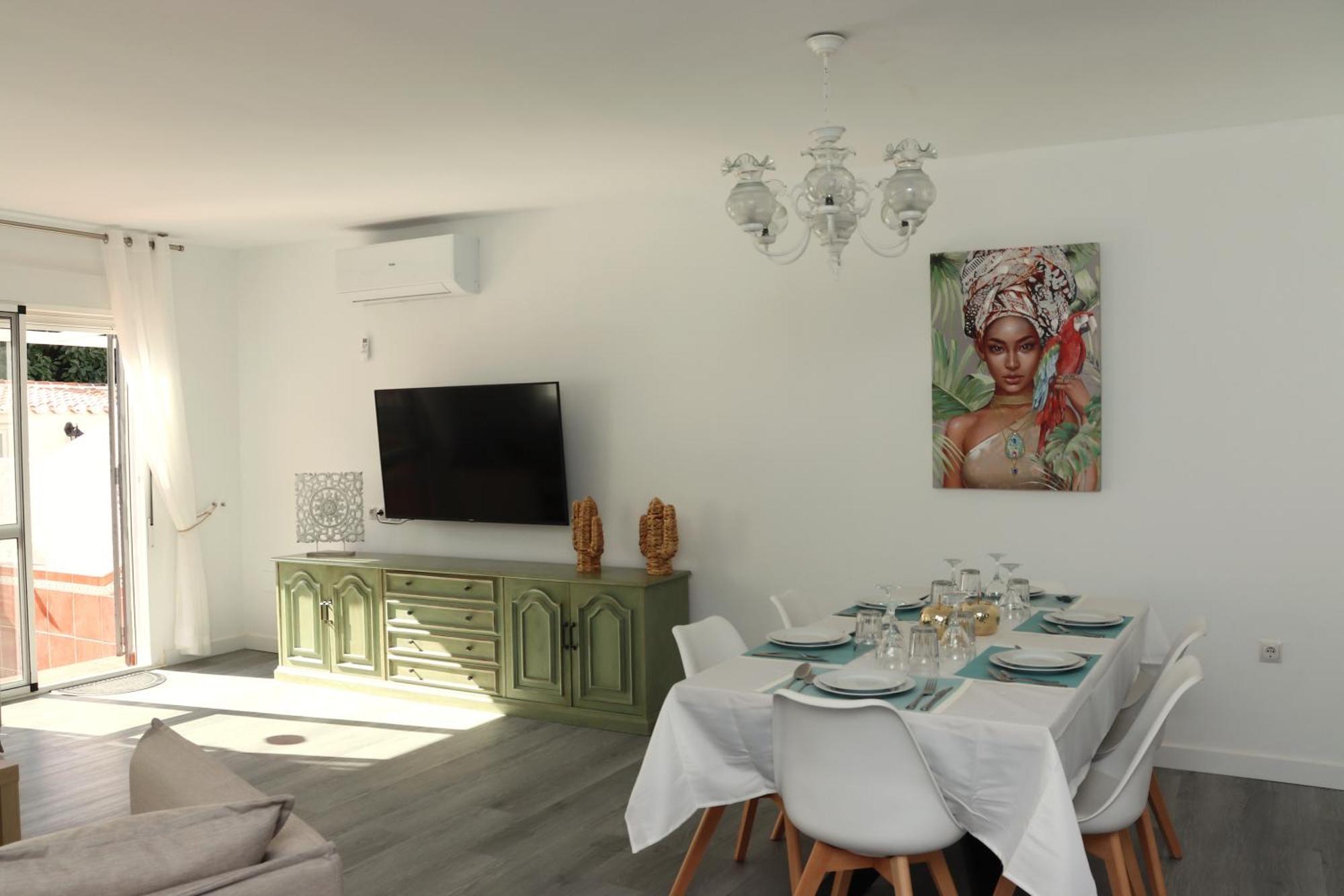 Holiday home Casa Zuloaga Holidays Piscina Y Playa