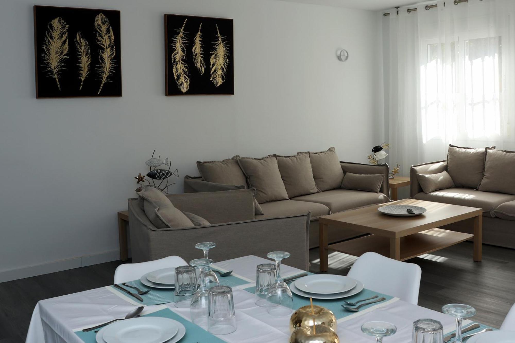 Holiday home Casa Zuloaga Holidays Piscina Y Playa