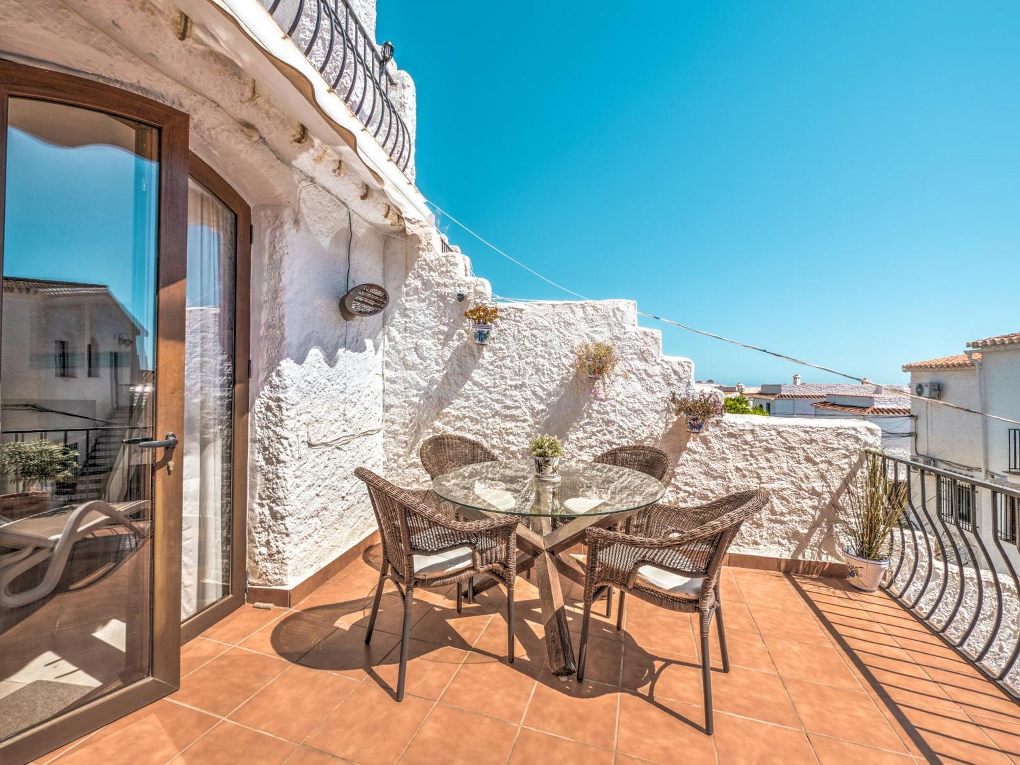 Townhouse In Capistrano Village With 2 Pool Areas Nerja