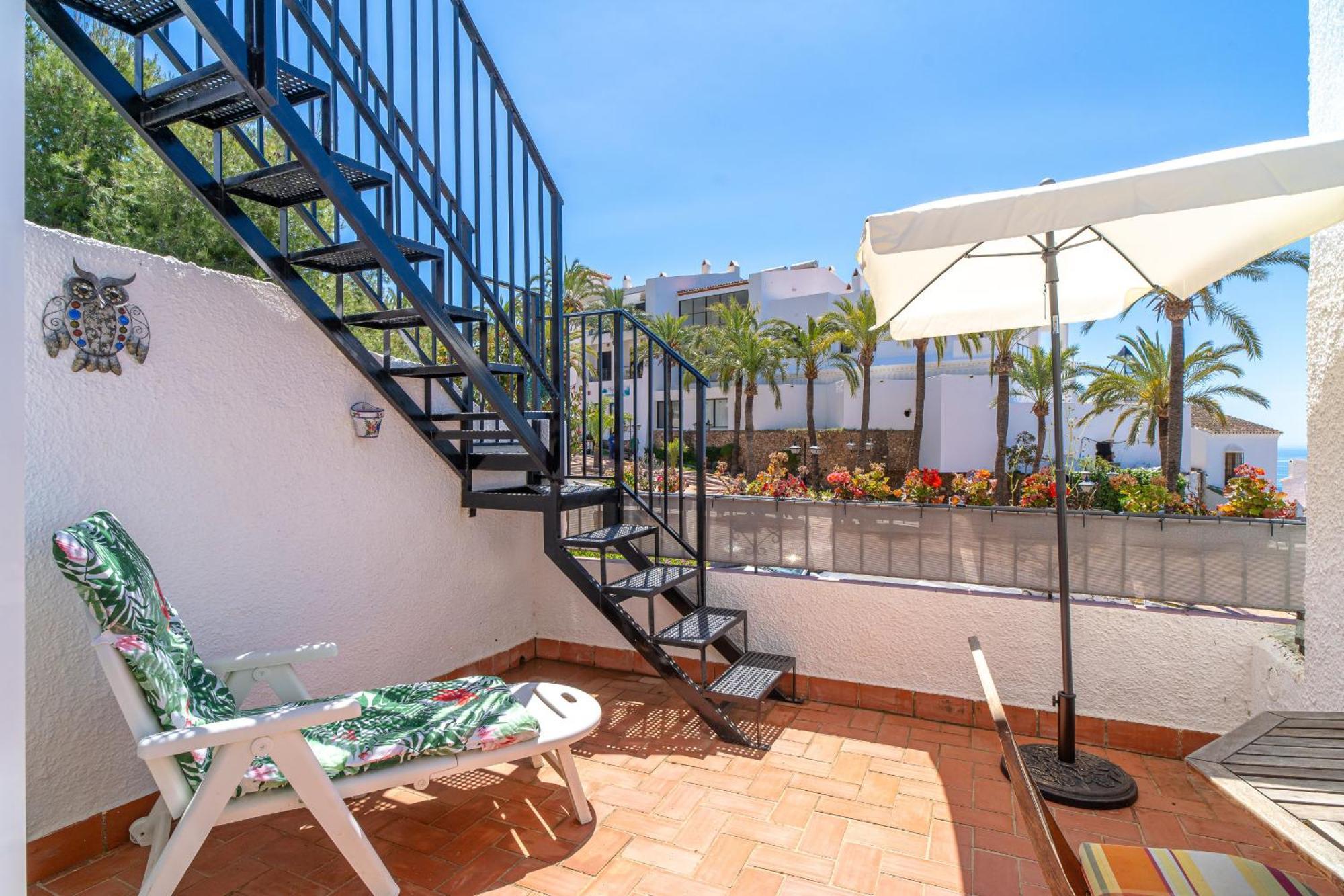 Hibiscos Seaview Terrace By Casasol Apartment