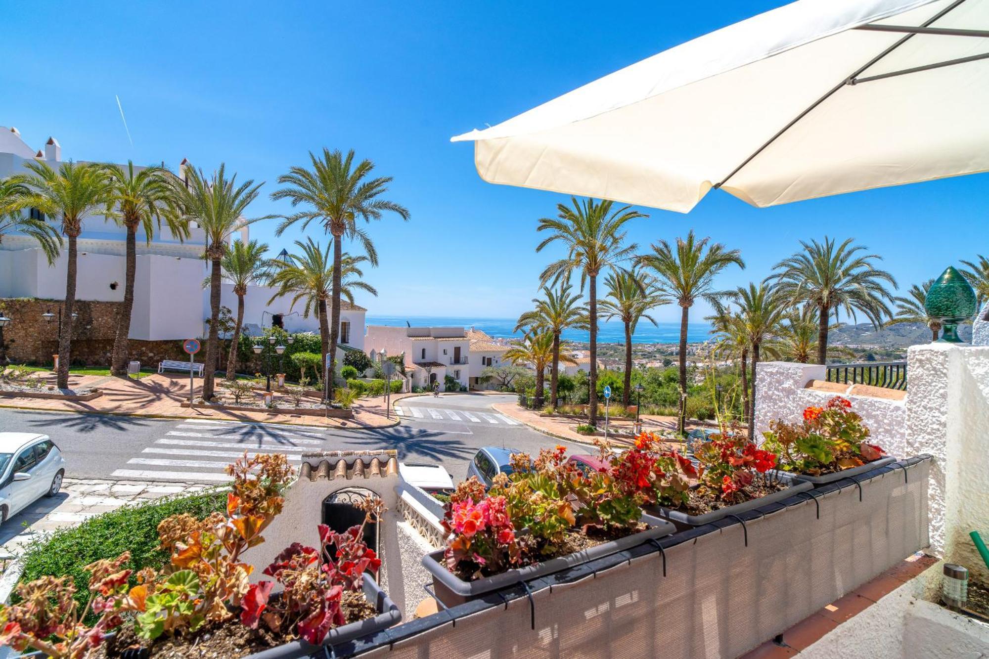 Hibiscos Seaview Terrace By Casasol Apartment *