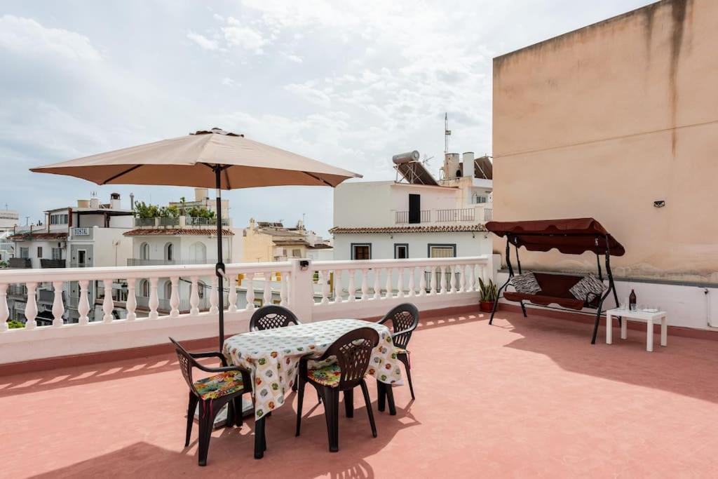 Completo Con 3 Amplios Y Gran Azotea Privada * Nerja