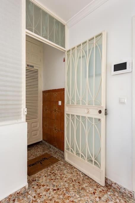 Completo Con 3 Amplios Y Gran Azotea Privada