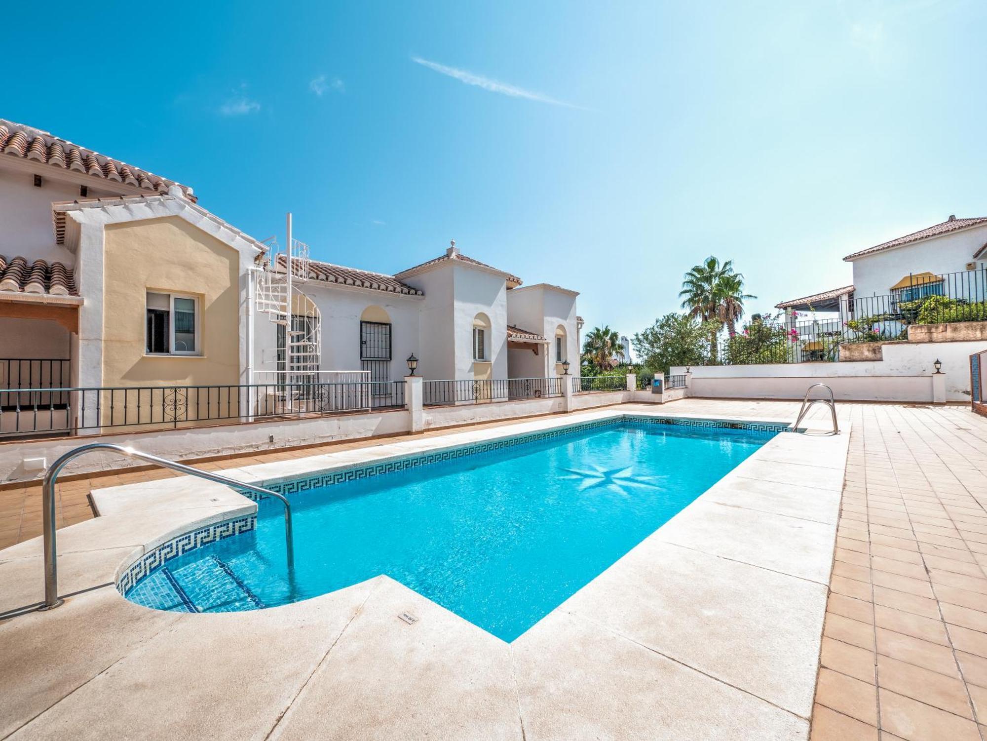 Stunning At Burriana Beach, Apartamento